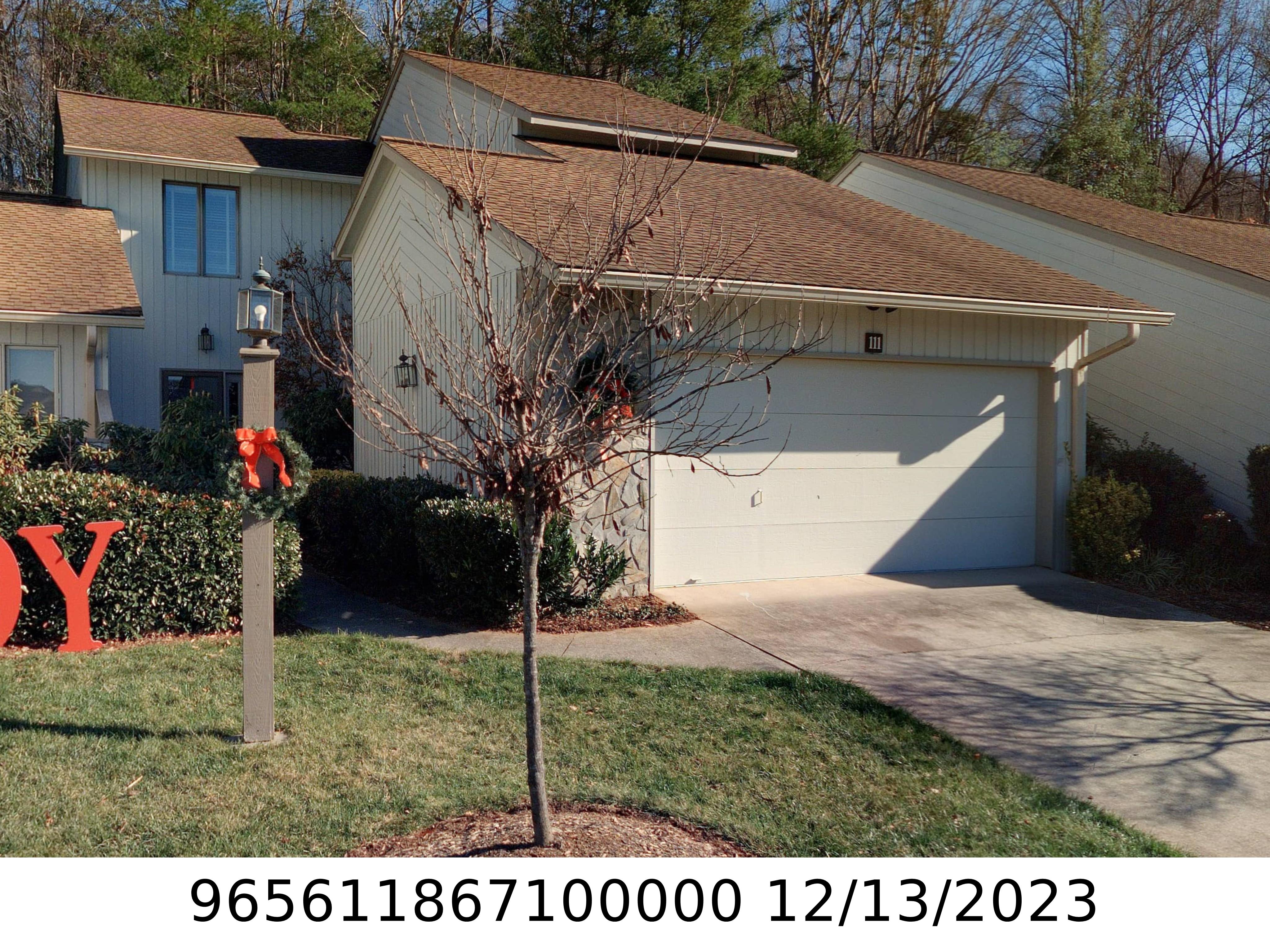 A picture of the property located at 111 CLOVERLEAF LN, ASHEVILLE NC 28803.