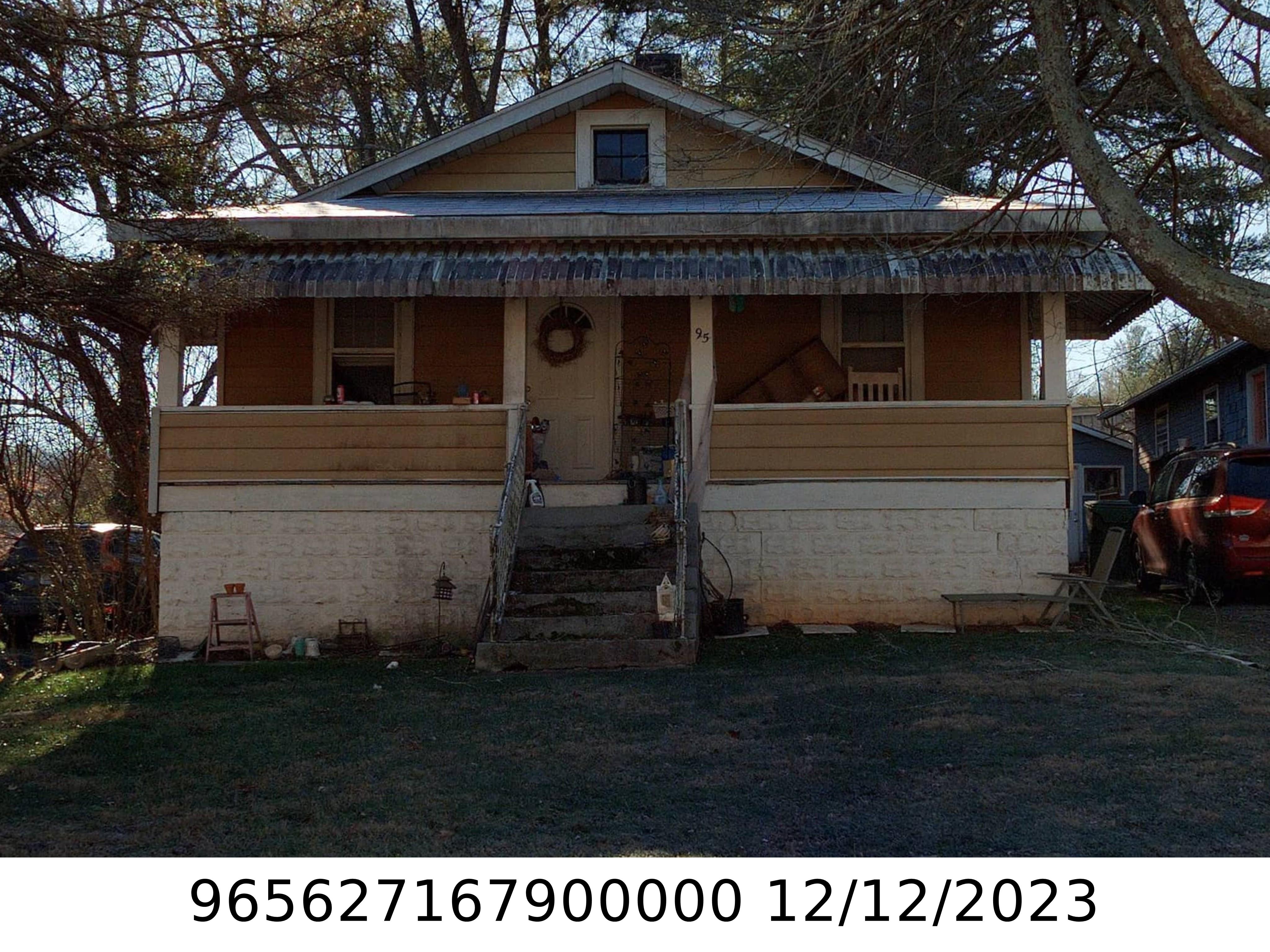 A picture of the property located at 95 LE AN HURST RD, ASHEVILLE NC 28803.