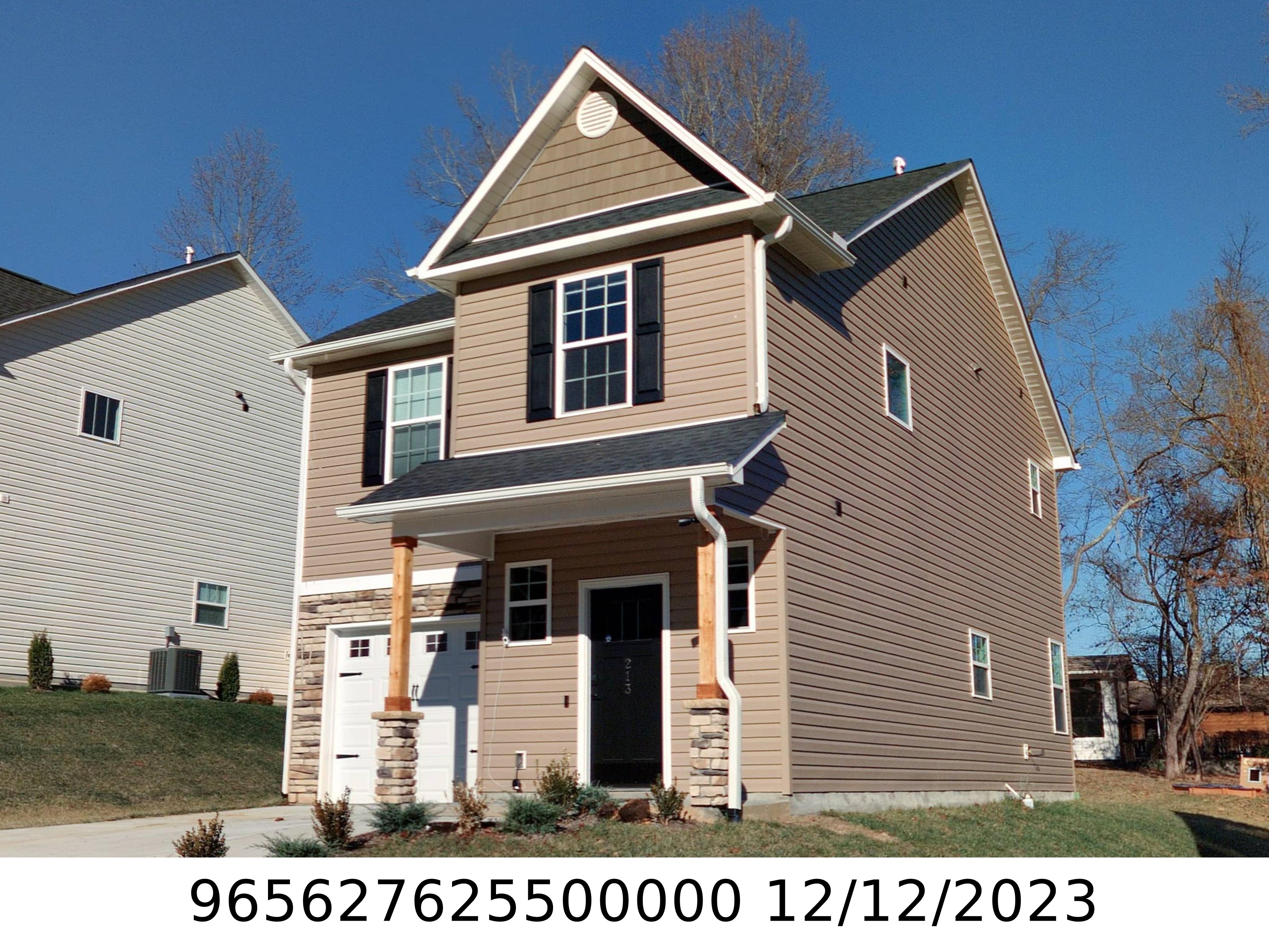 A picture of the property located at 213 ROCKROSE CT, ASHEVILLE NC 28803.