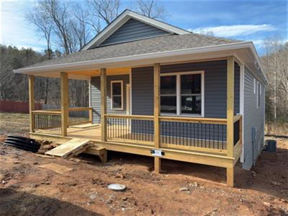 A picture of the property located at 235 EDGEWOOD RD S, ASHEVILLE NC 28803.