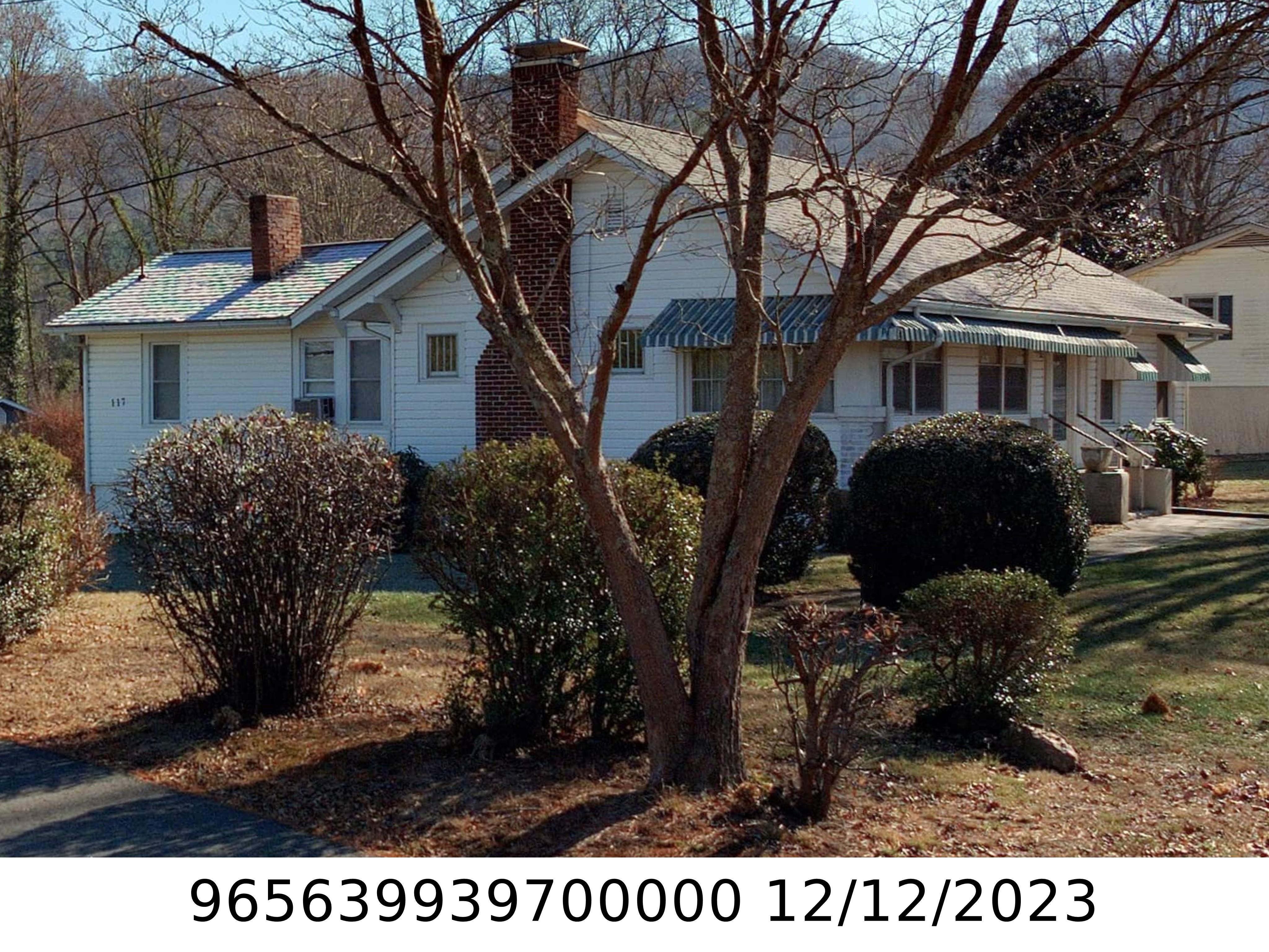 A picture of the property located at 117 GRAHAM LN, ASHEVILLE NC 28803.