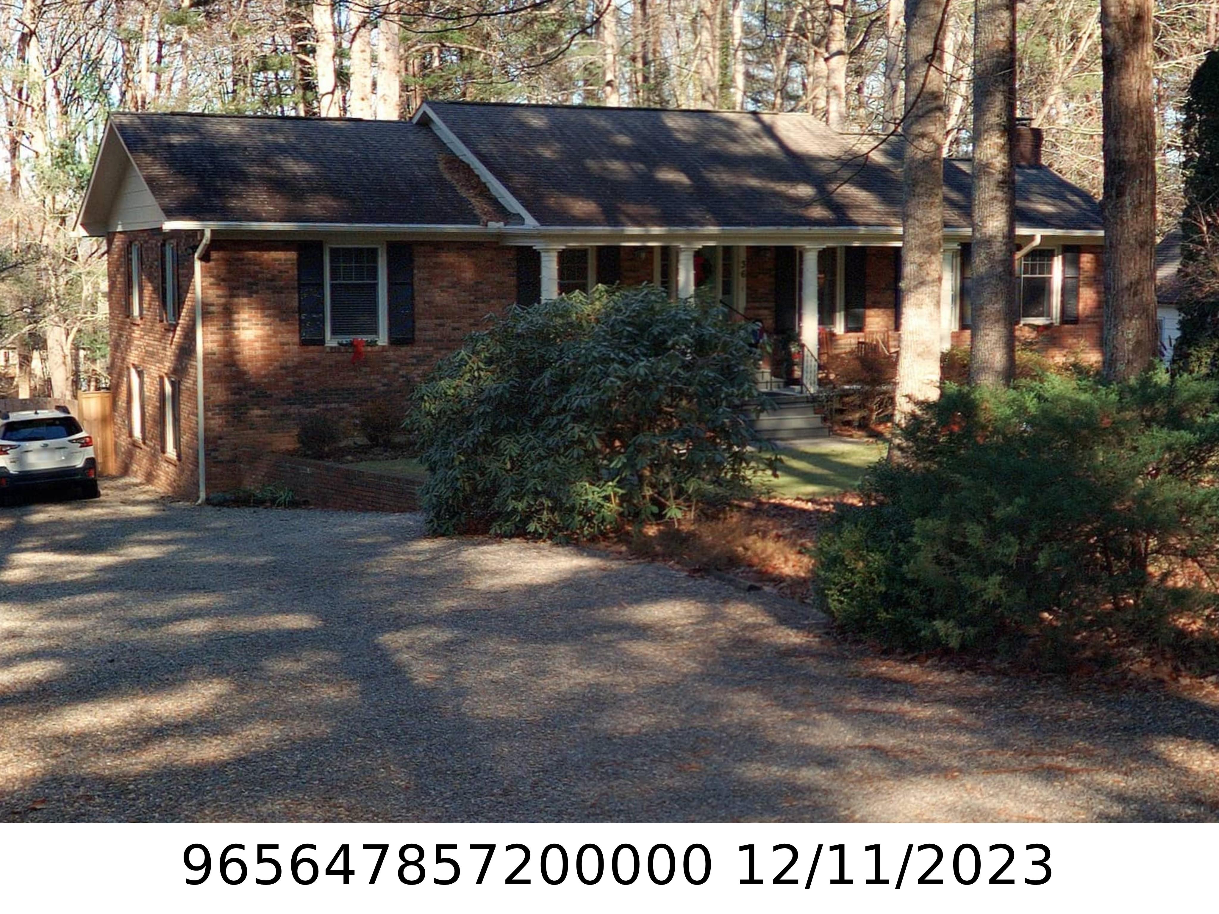 A picture of the property located at 36 STOCKWOOD LN, ASHEVILLE NC 28803.