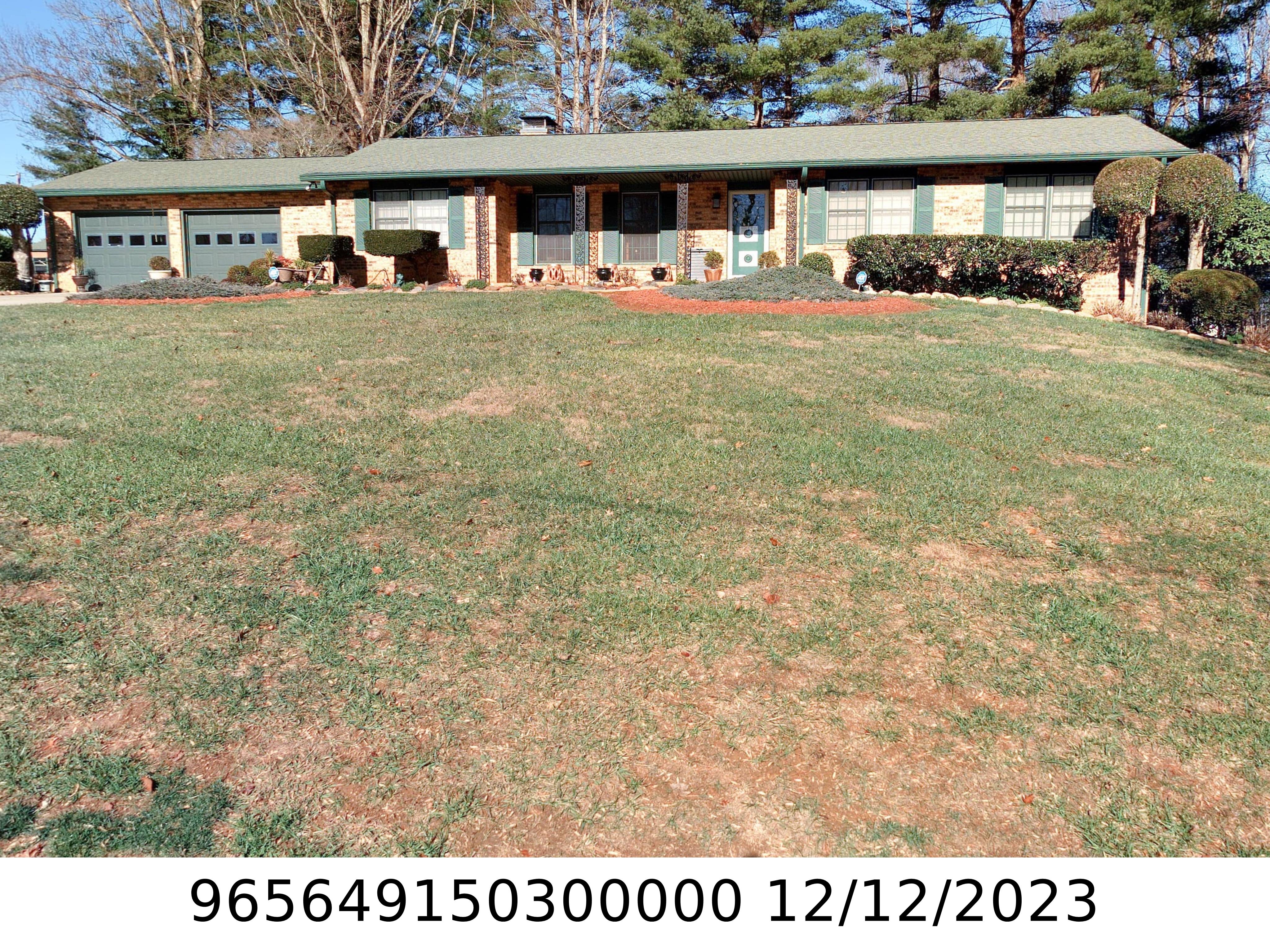 A picture of the property located at 110 GRAHAM LN, ASHEVILLE NC 28803.