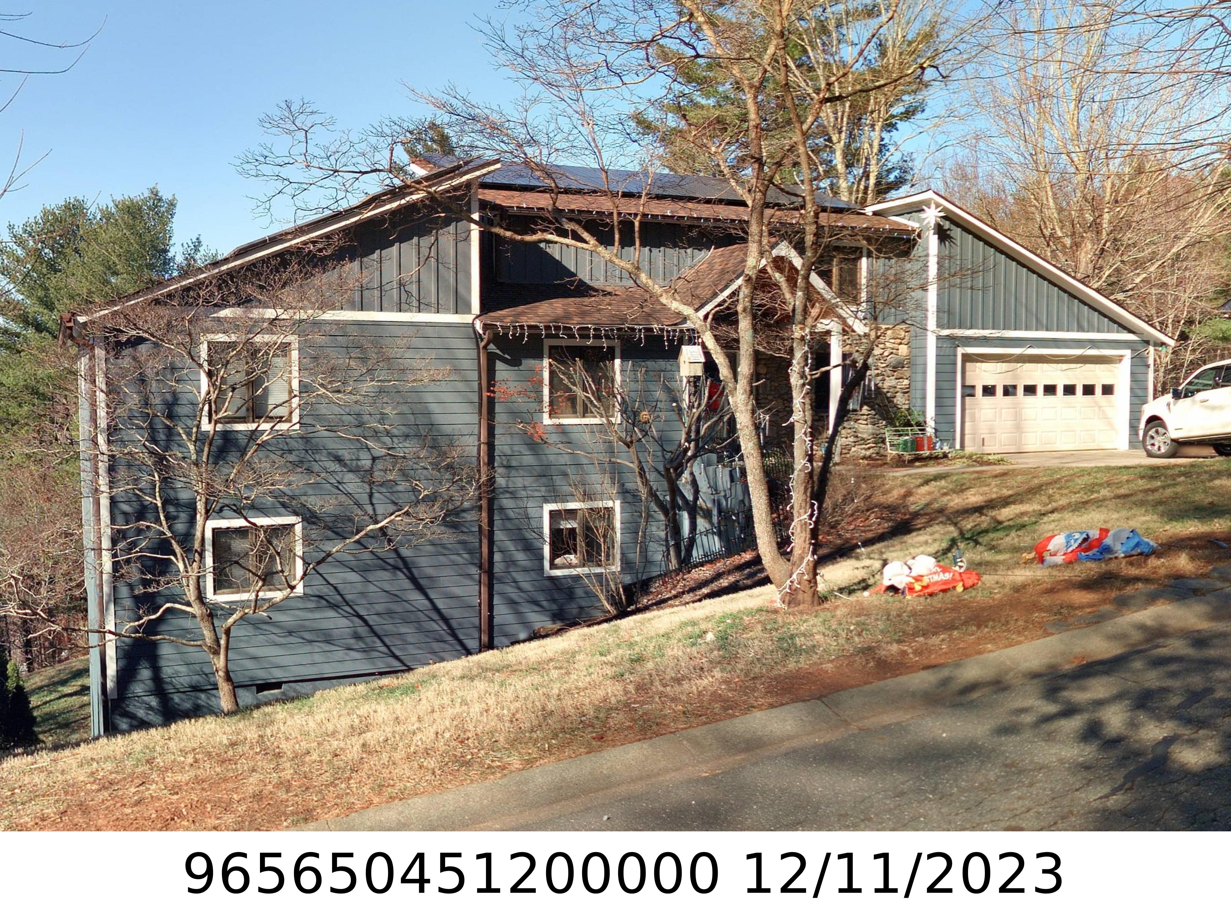 A picture of the property located at 6 ELMWOOD LN, ASHEVILLE NC 28803.