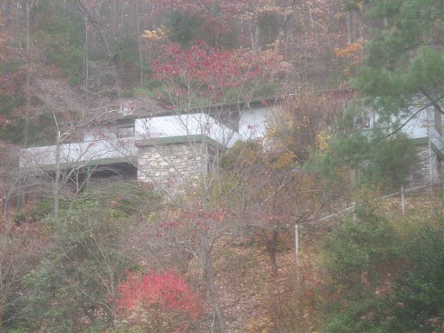 A picture of the property located at 16 ELMWOOD LN, ASHEVILLE NC 28803.