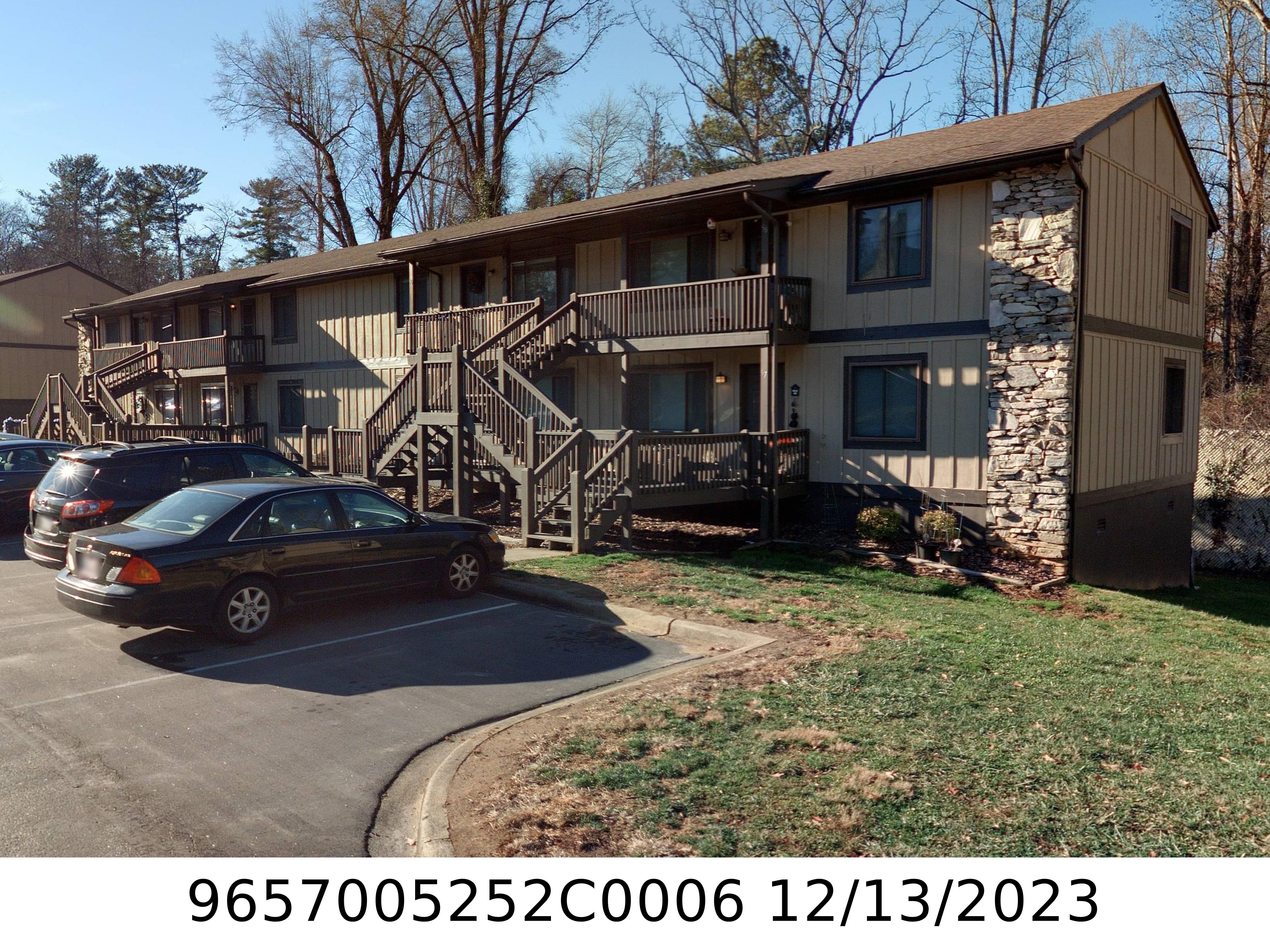 A picture of the property located at 6 DAWNWOOD CIR.