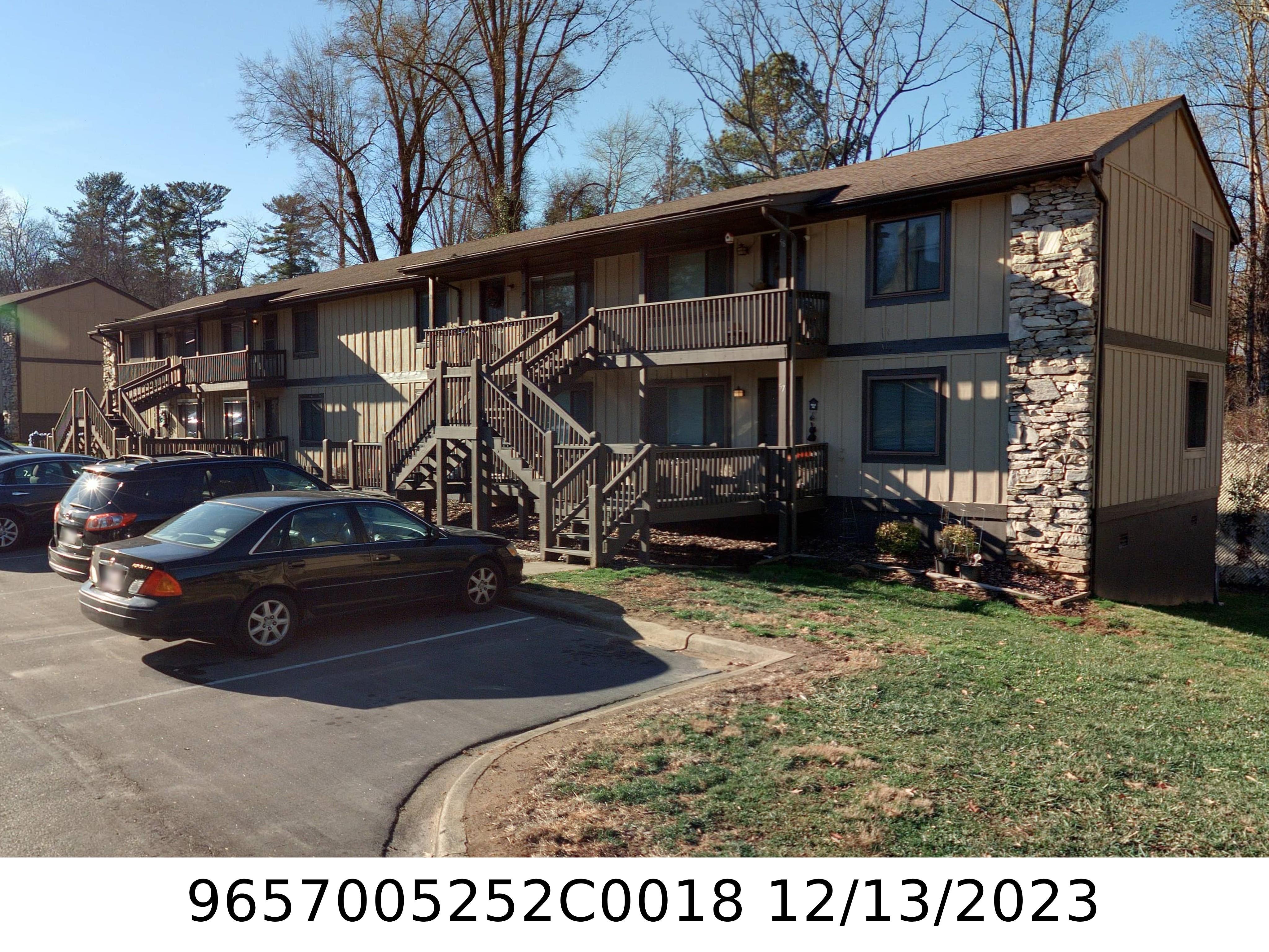 A picture of the property located at 18 DAWNWOOD CIR.