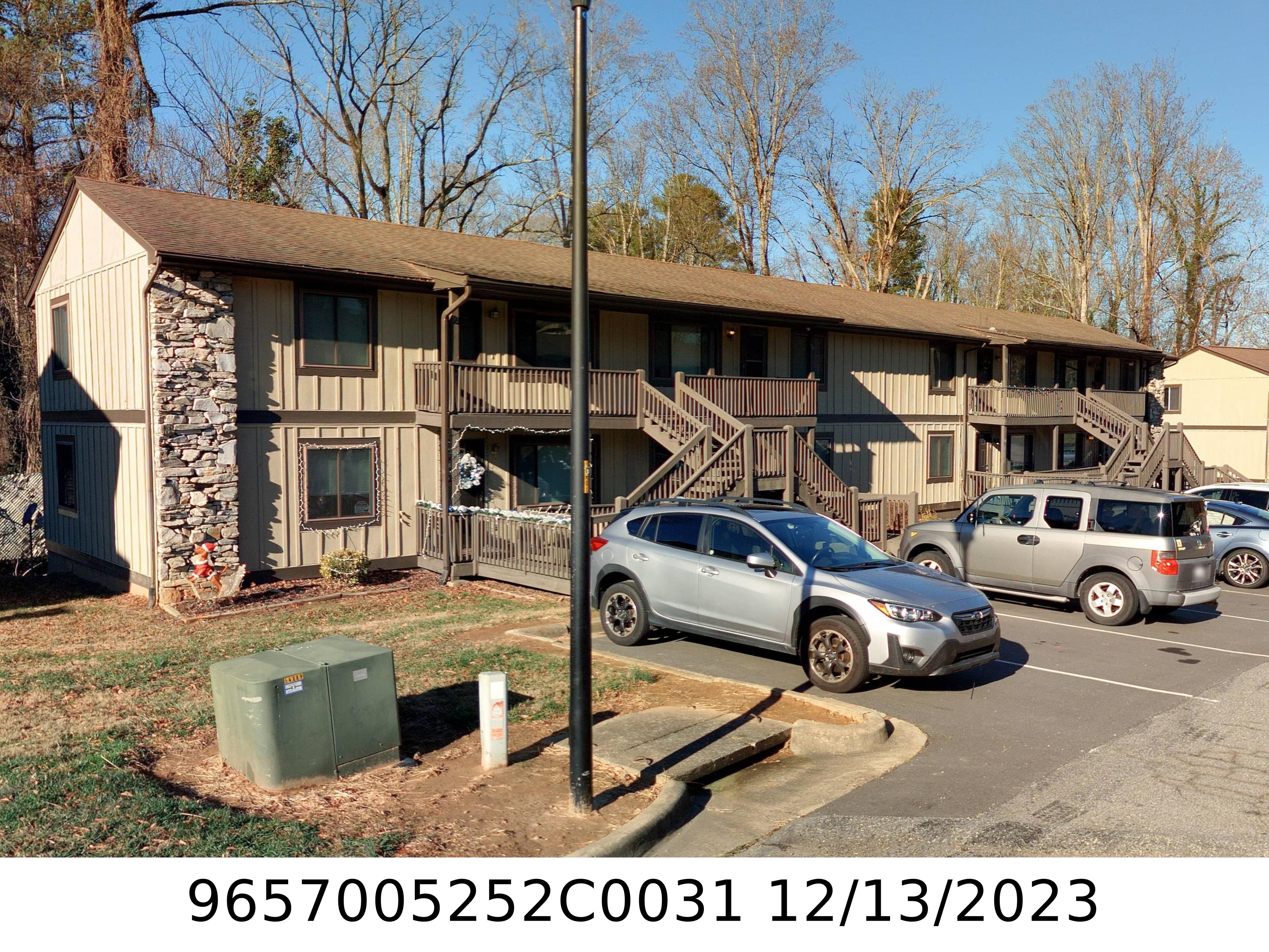 A picture of the property located at 31 DAWNWOOD CIR.