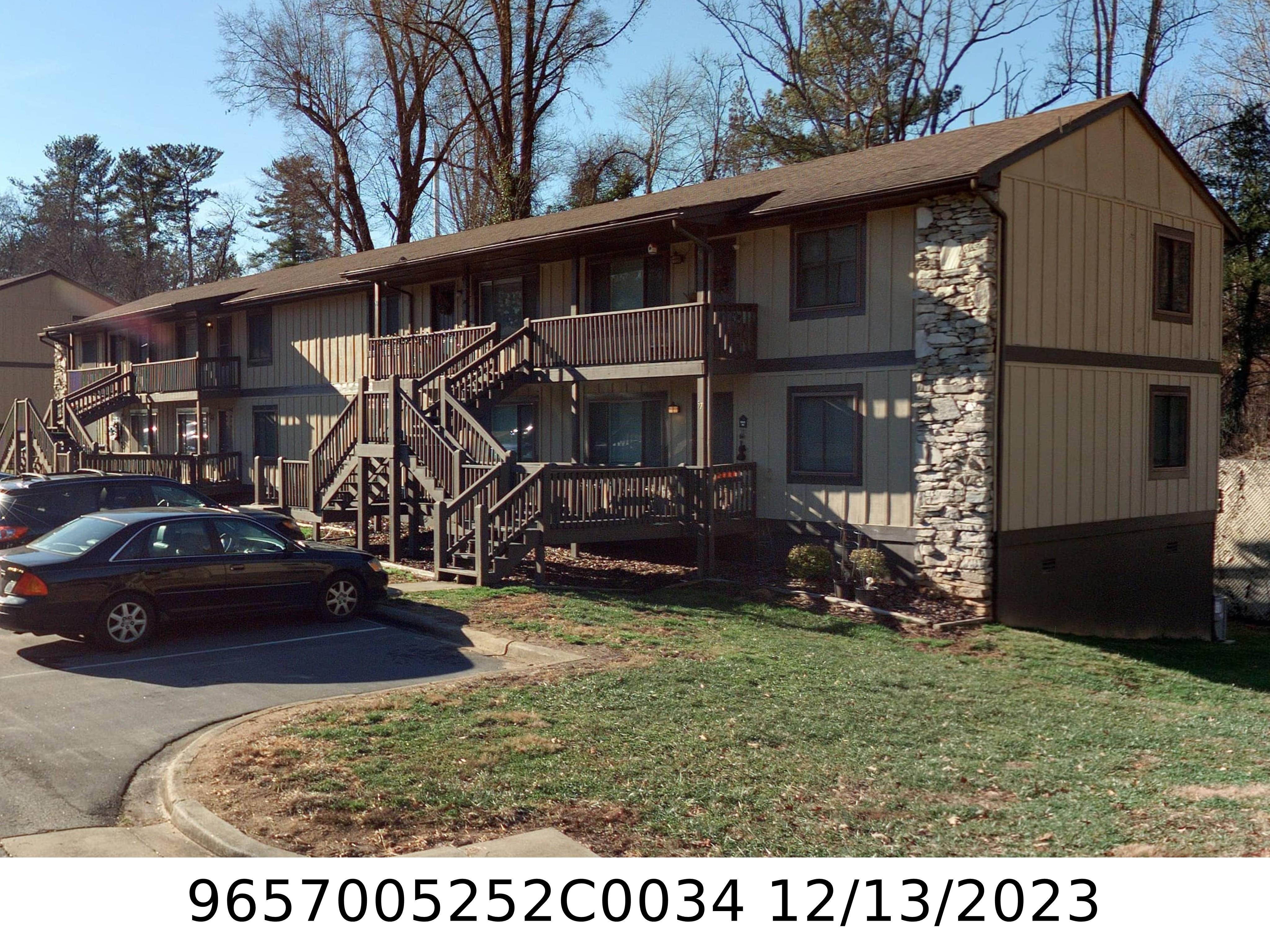 A picture of the property located at 34 DAWNWOOD CIR.