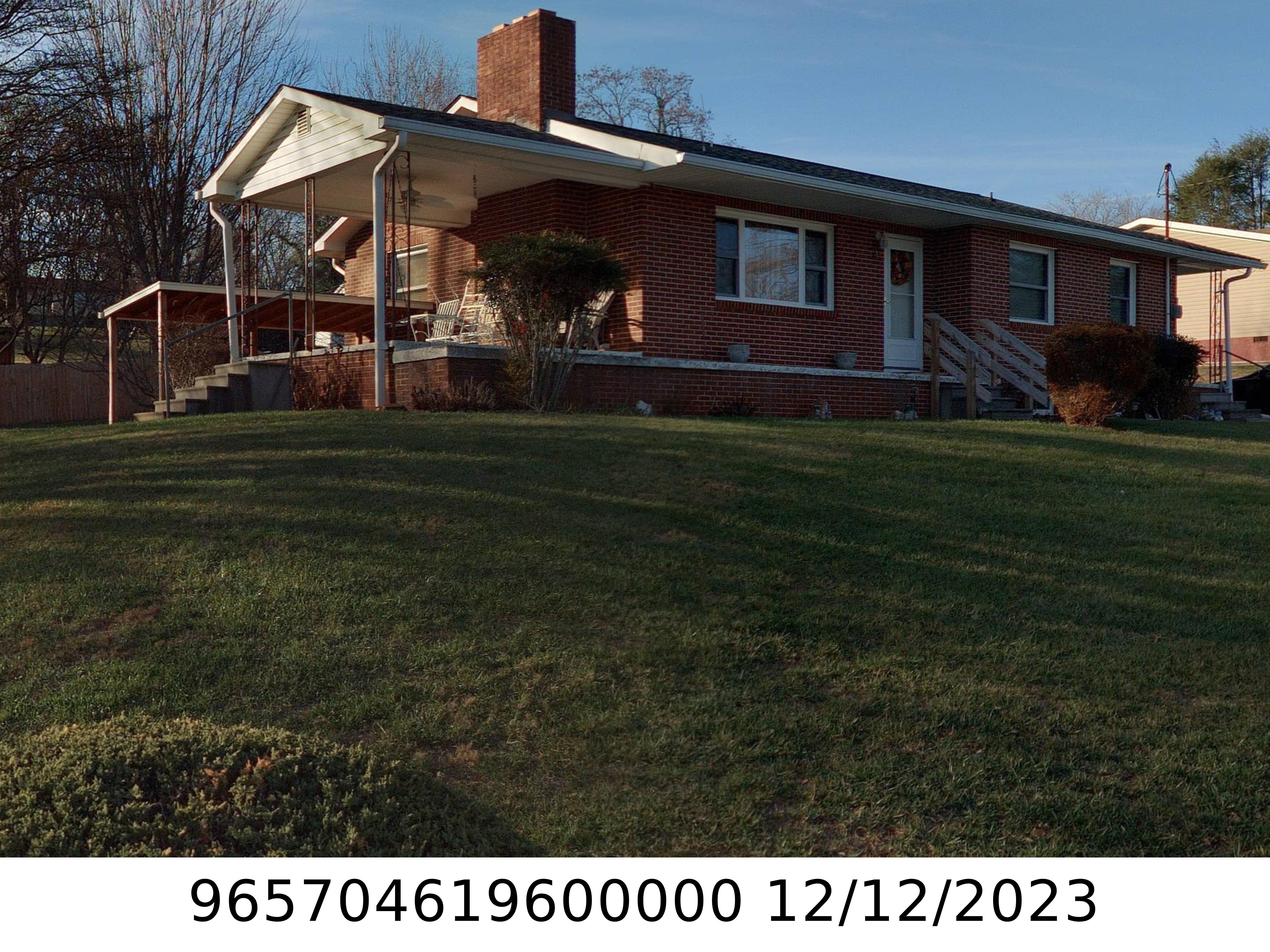 A picture of the property located at 4 BRAD ST, ASHEVILLE NC 28803.