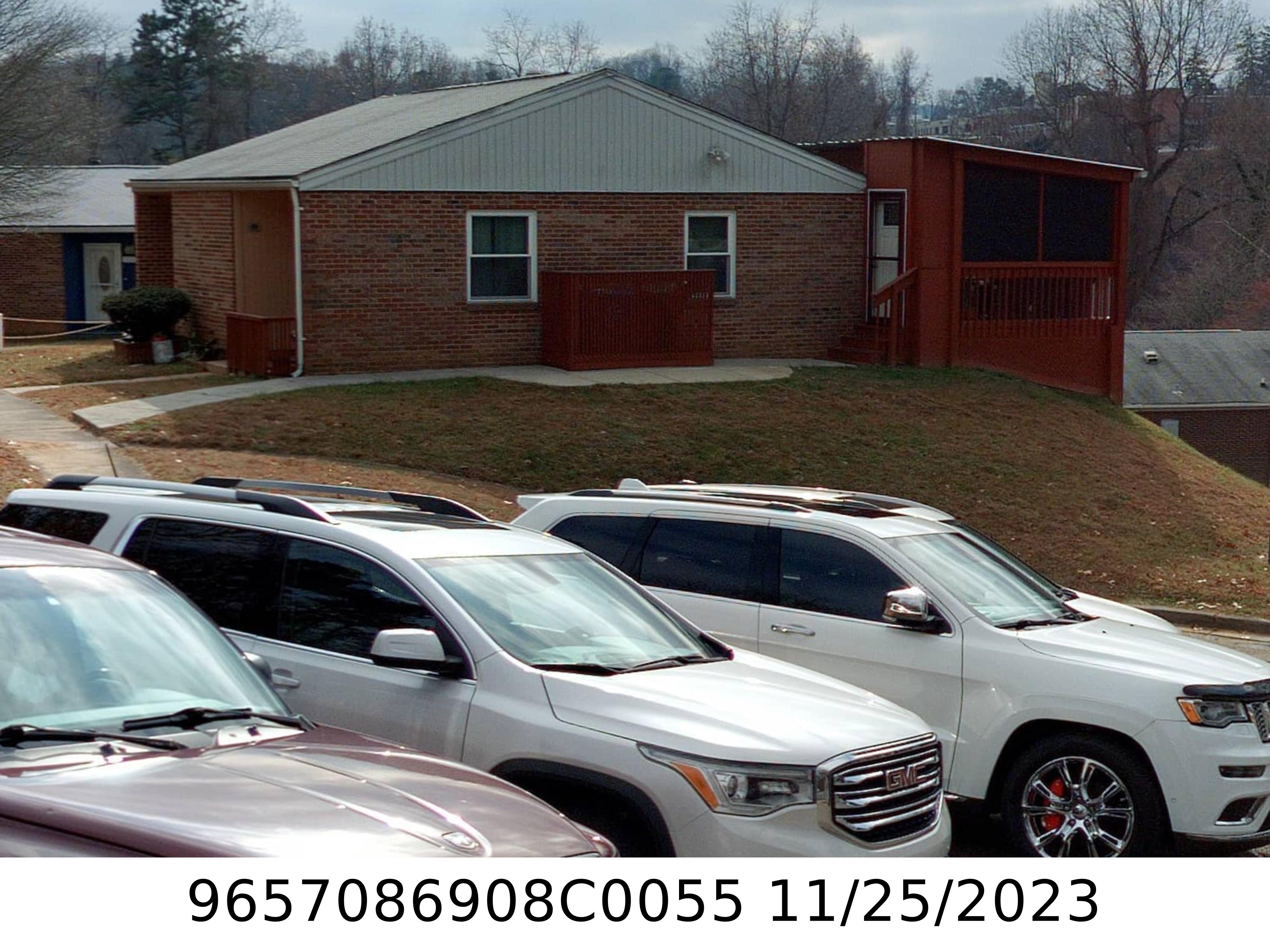 A picture of the property located at 55 EASTVIEW AVE, ASHEVILLE NC 28803.