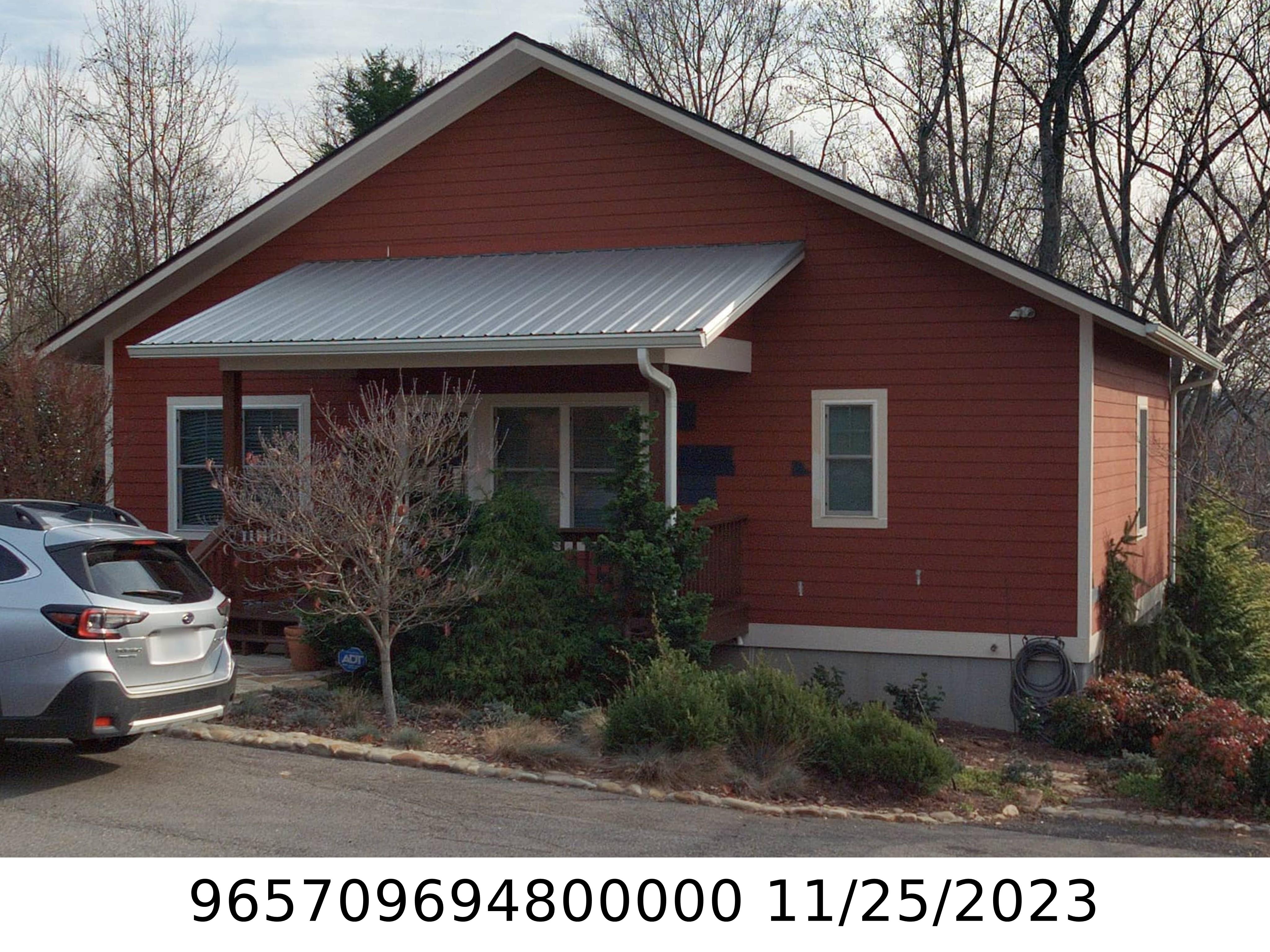 A picture of the property located at 12 TWIG LN, ASHEVILLE NC 28803.