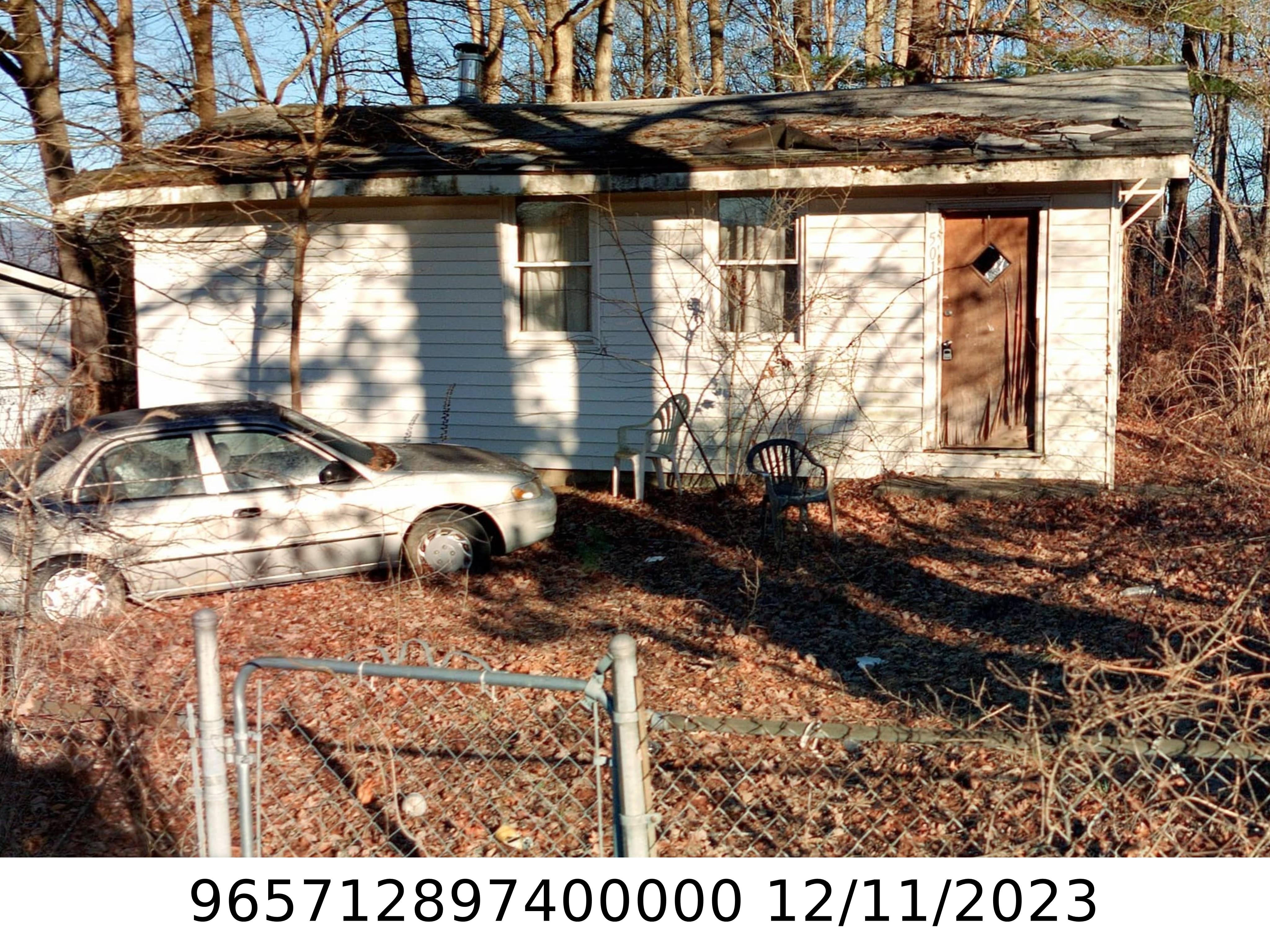 A picture of the property located at 501 BOOKER ST, ASHEVILLE NC 28803.