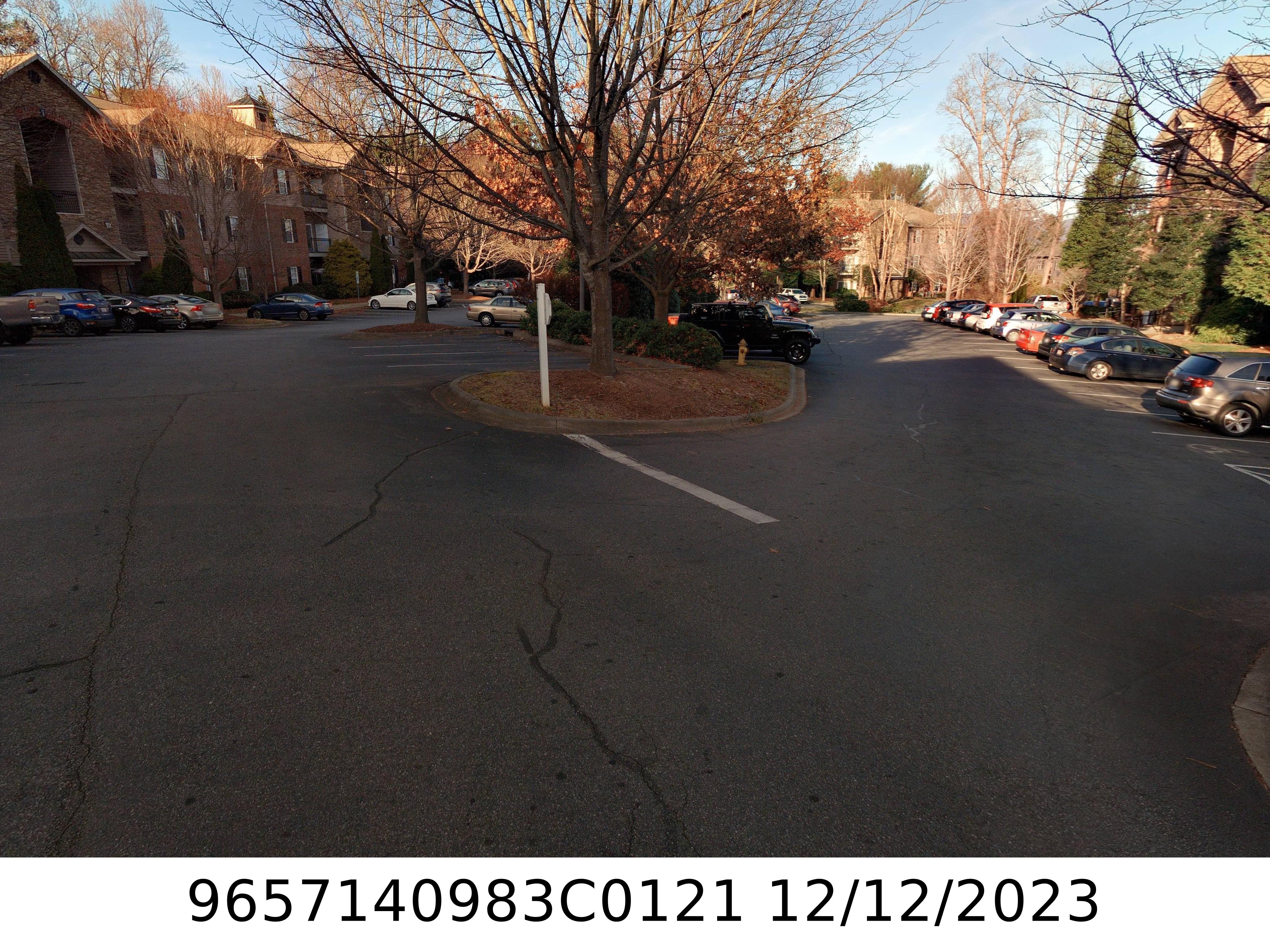 A picture of the property located at 121 APPELDOORN CIR, ASHEVILLE NC 28803.