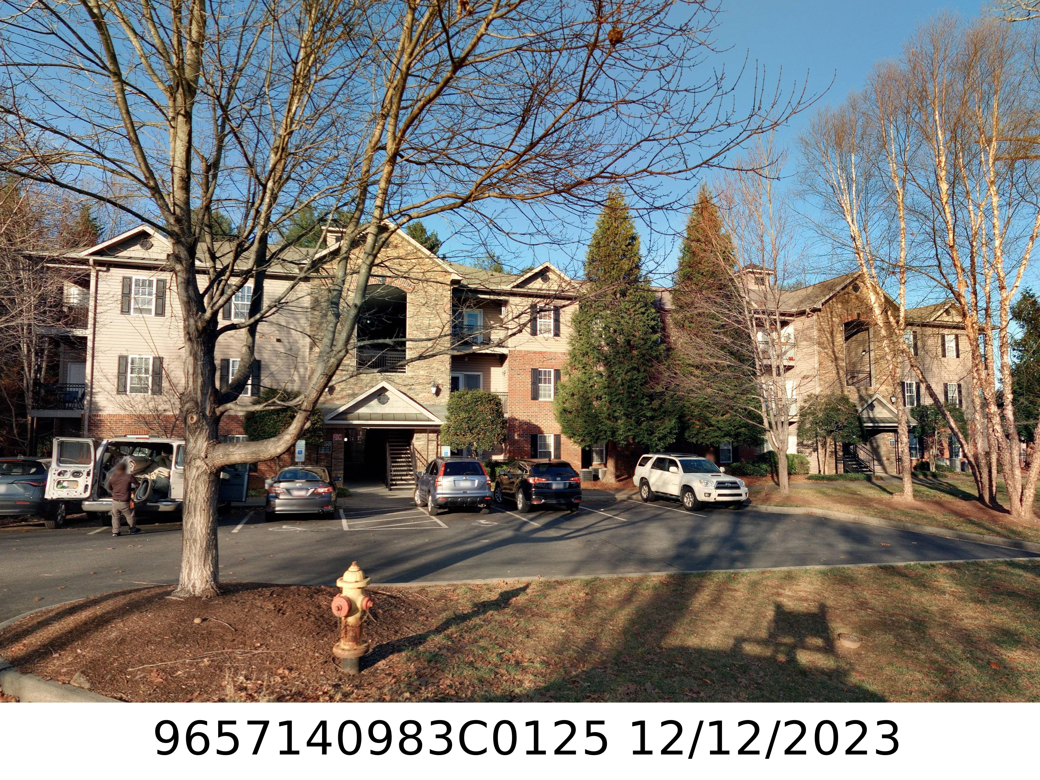 A picture of the property located at 125 APPELDOORN CIR, ASHEVILLE NC 28803.