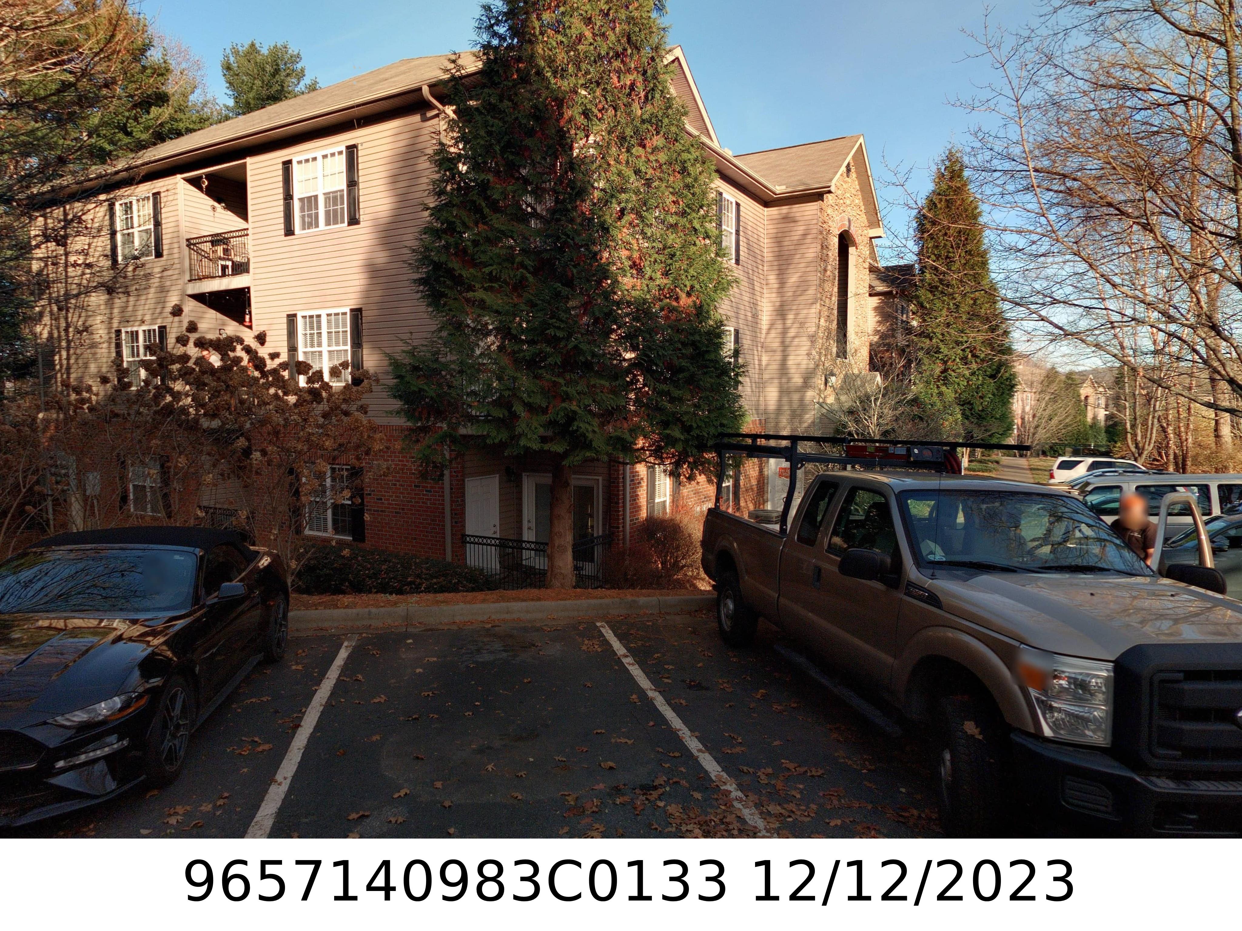 A picture of the property located at 133 APPELDOORN CIR, ASHEVILLE NC 28803.