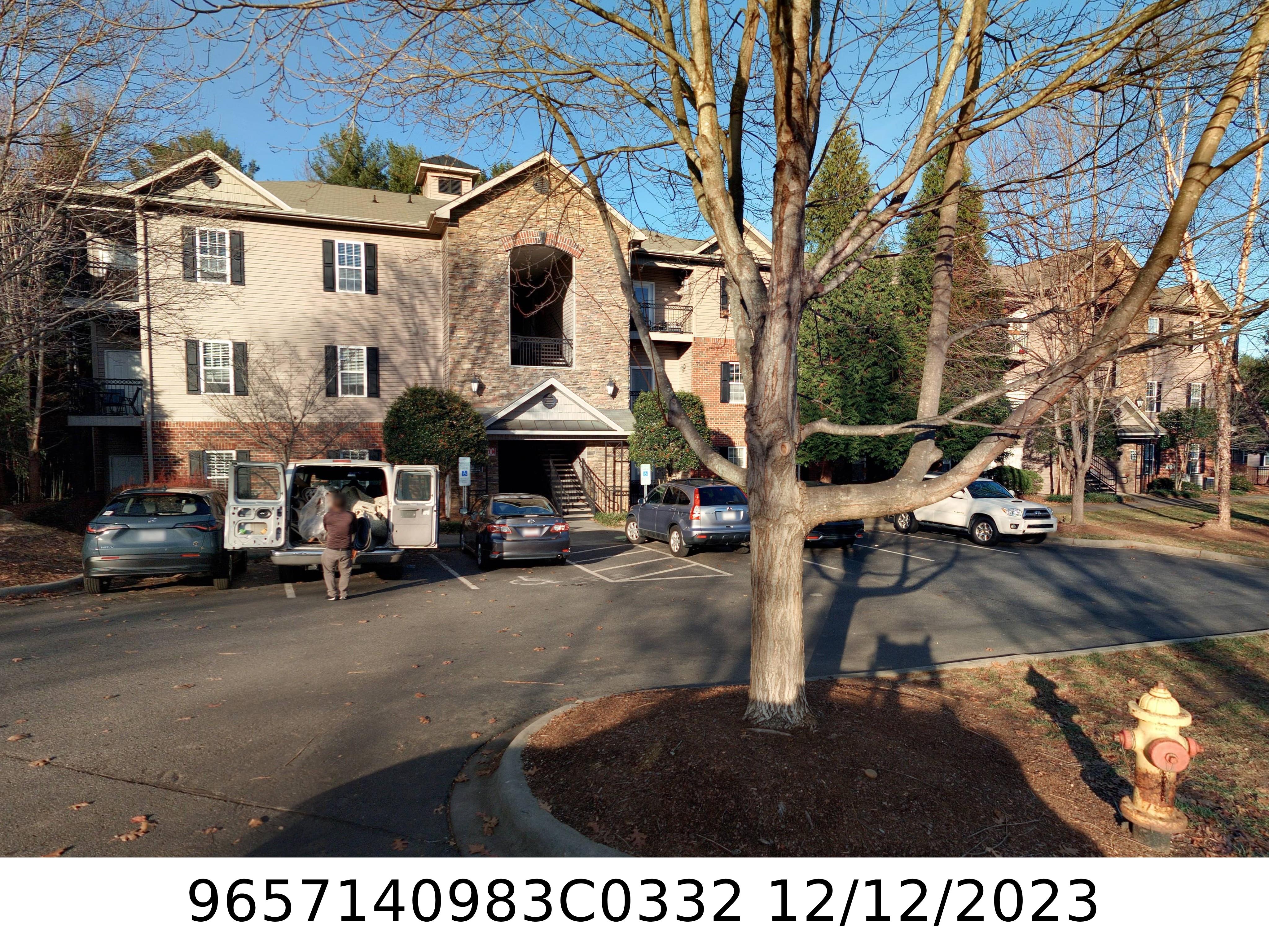 A picture of the property located at 332 APPELDOORN CIR, ASHEVILLE NC 28803.