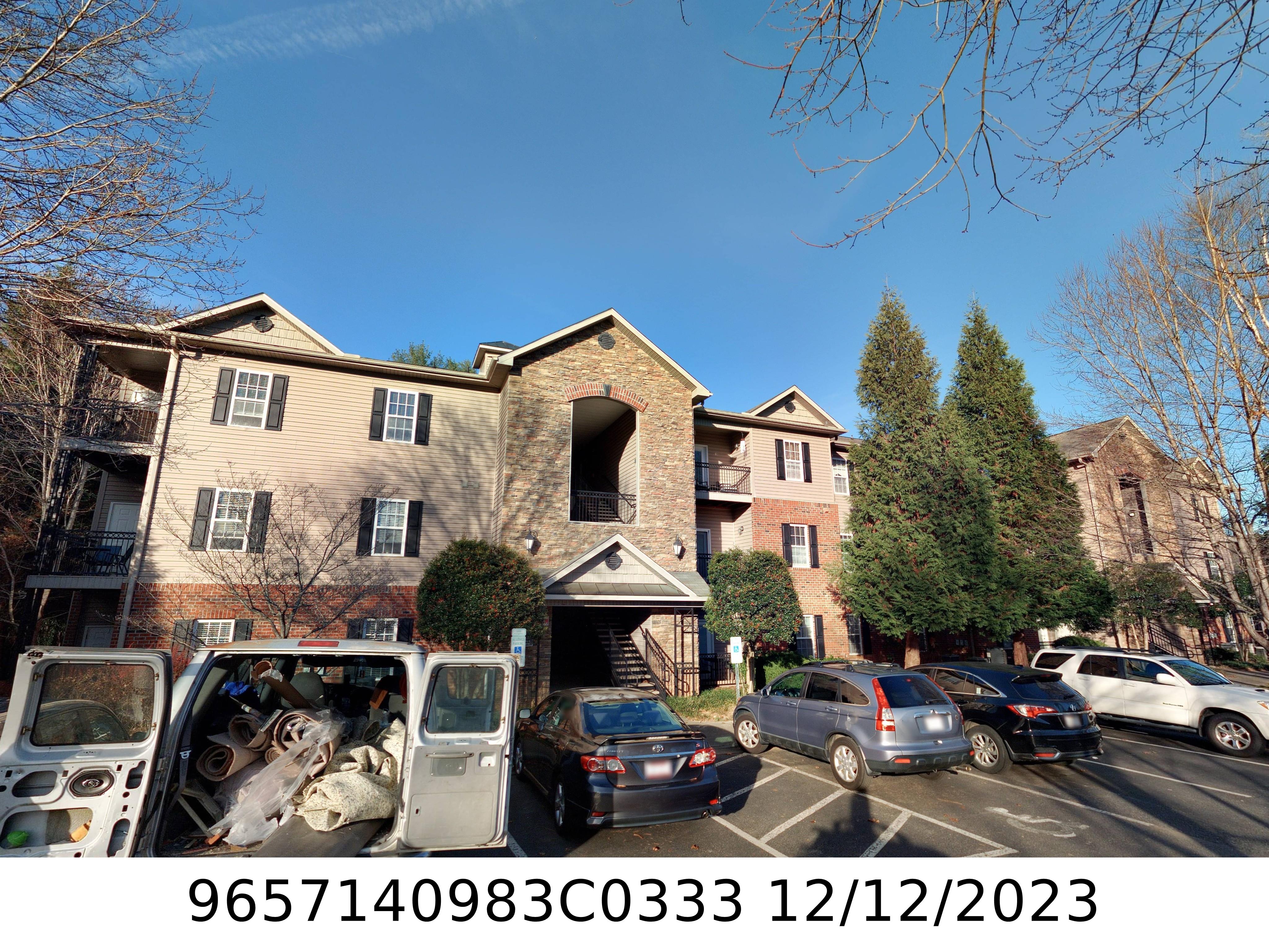 A picture of the property located at 333 APPELDOORN CIR, ASHEVILLE NC 28803.