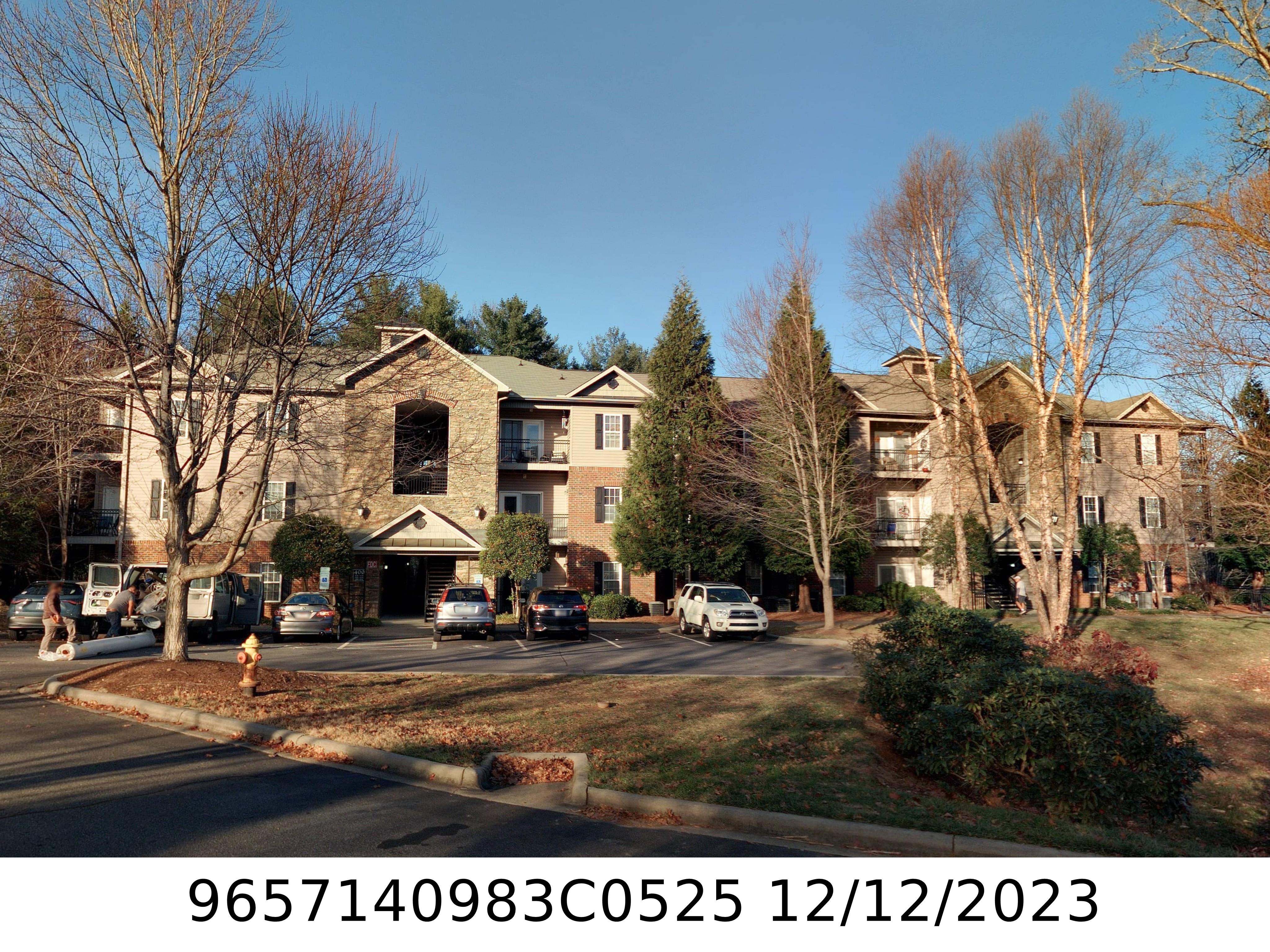 A picture of the property located at 525 APPELDOORN CIR, ASHEVILLE NC 28803.