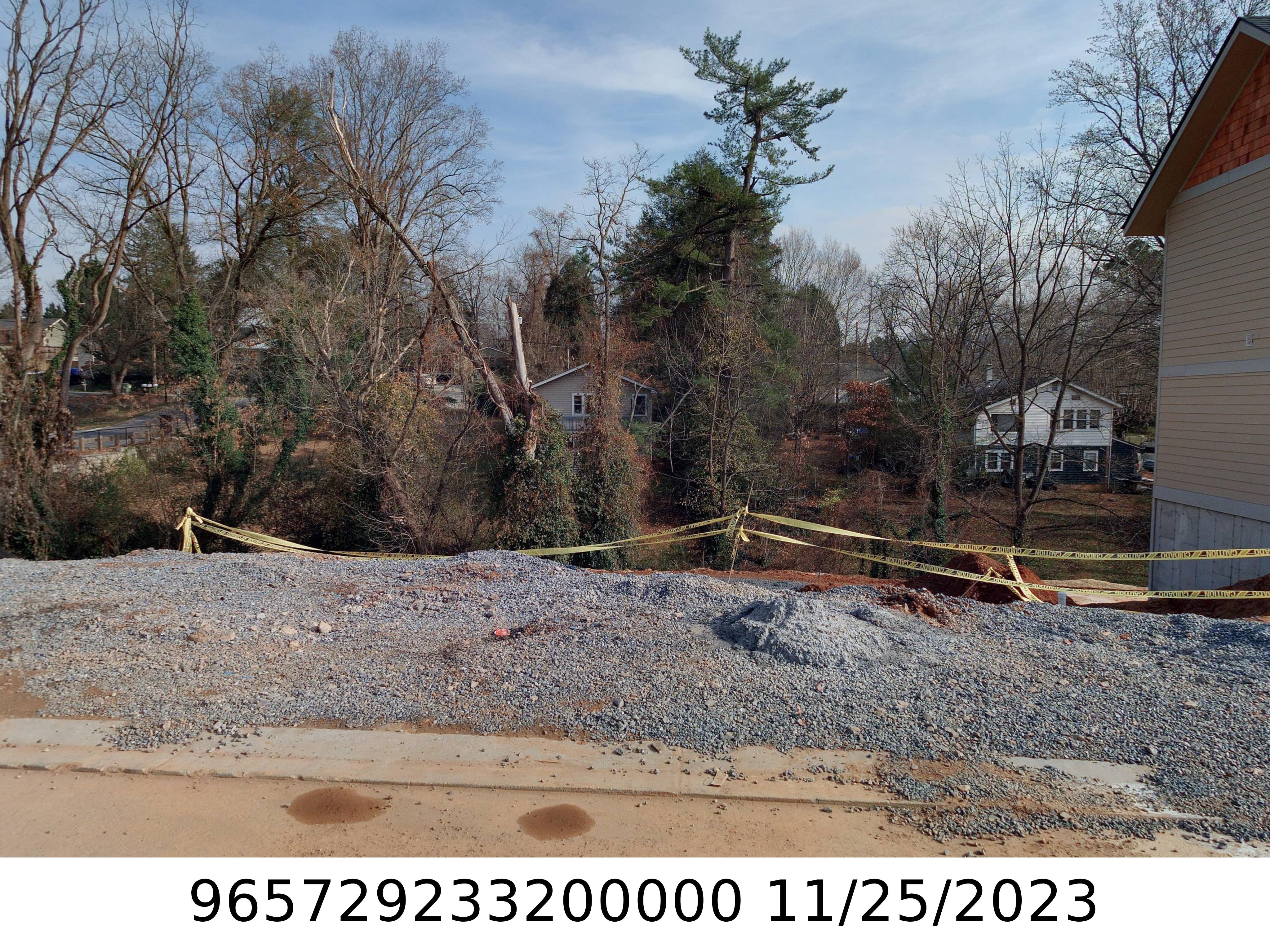 A picture of the property located at 30 ACONA LN, ASHEVILLE NC 28803.