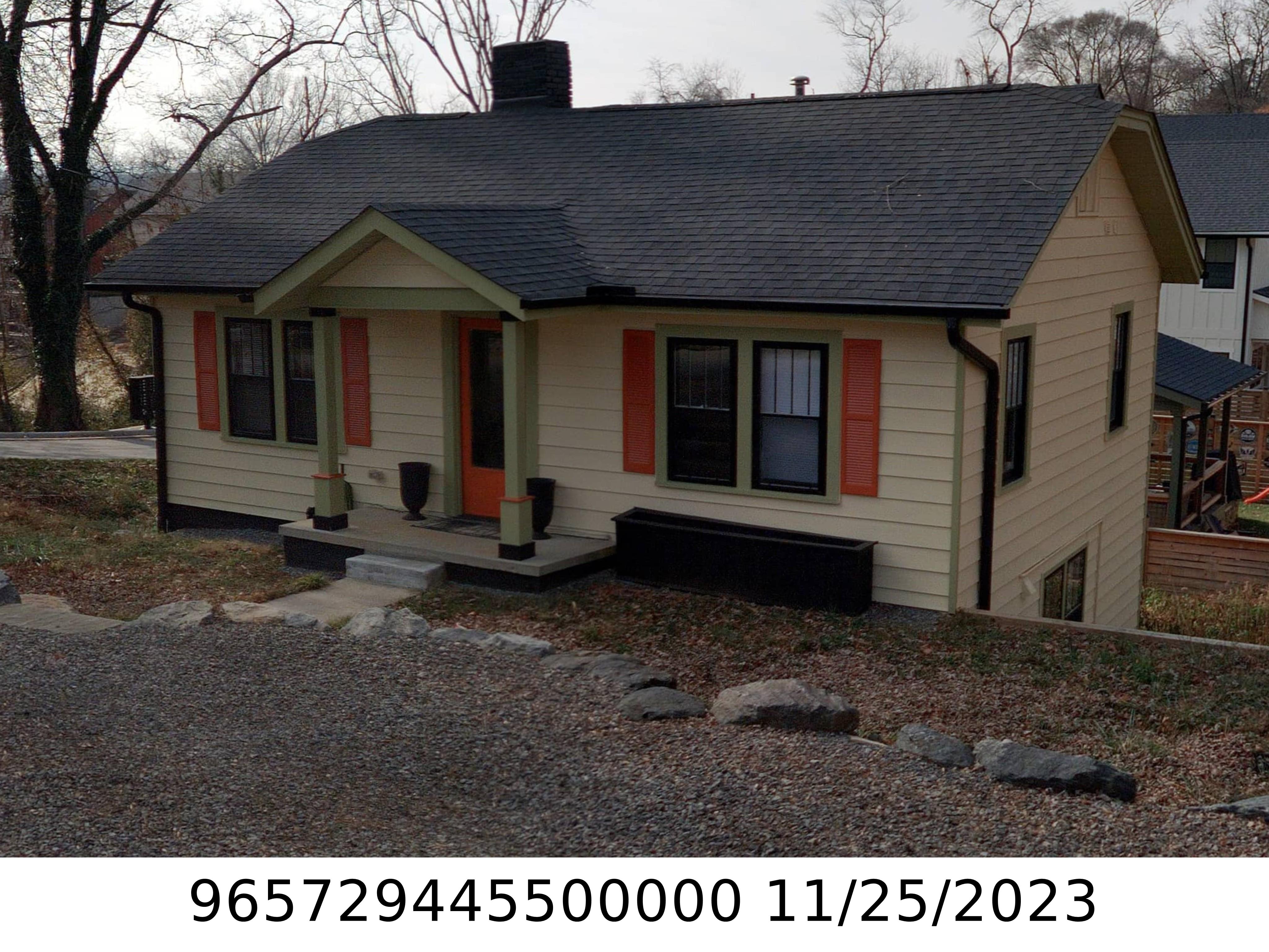 A picture of the property located at 21 WANOCA AVE, ASHEVILLE NC 28803.