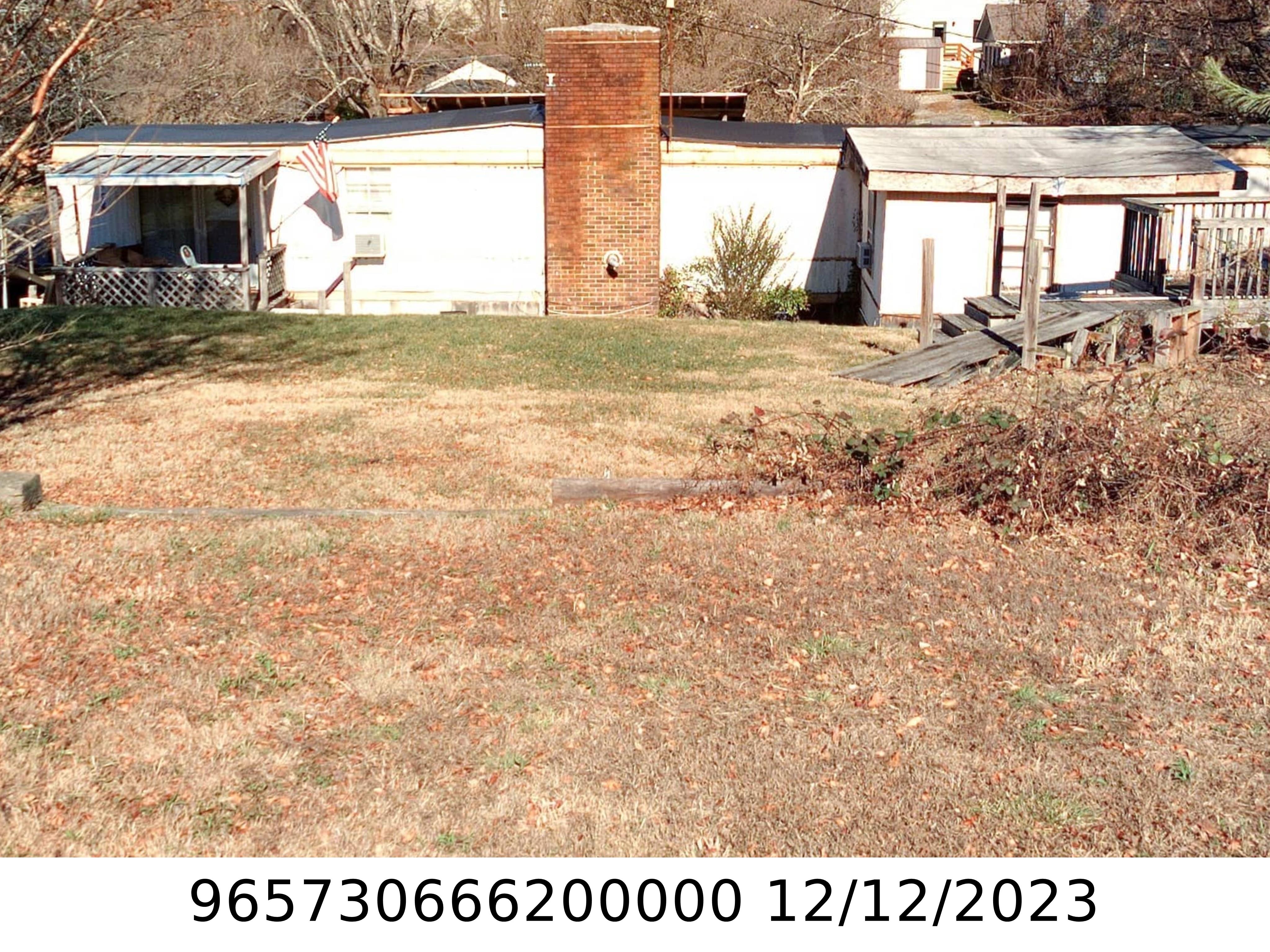 A picture of the property located at 43 BUSBEE VIEW RD, ASHEVILLE NC 28803.
