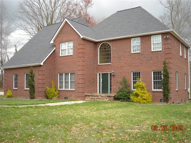 A picture of the property located at 128 BUSBEE VIEW LN, ASHEVILLE NC 28803.