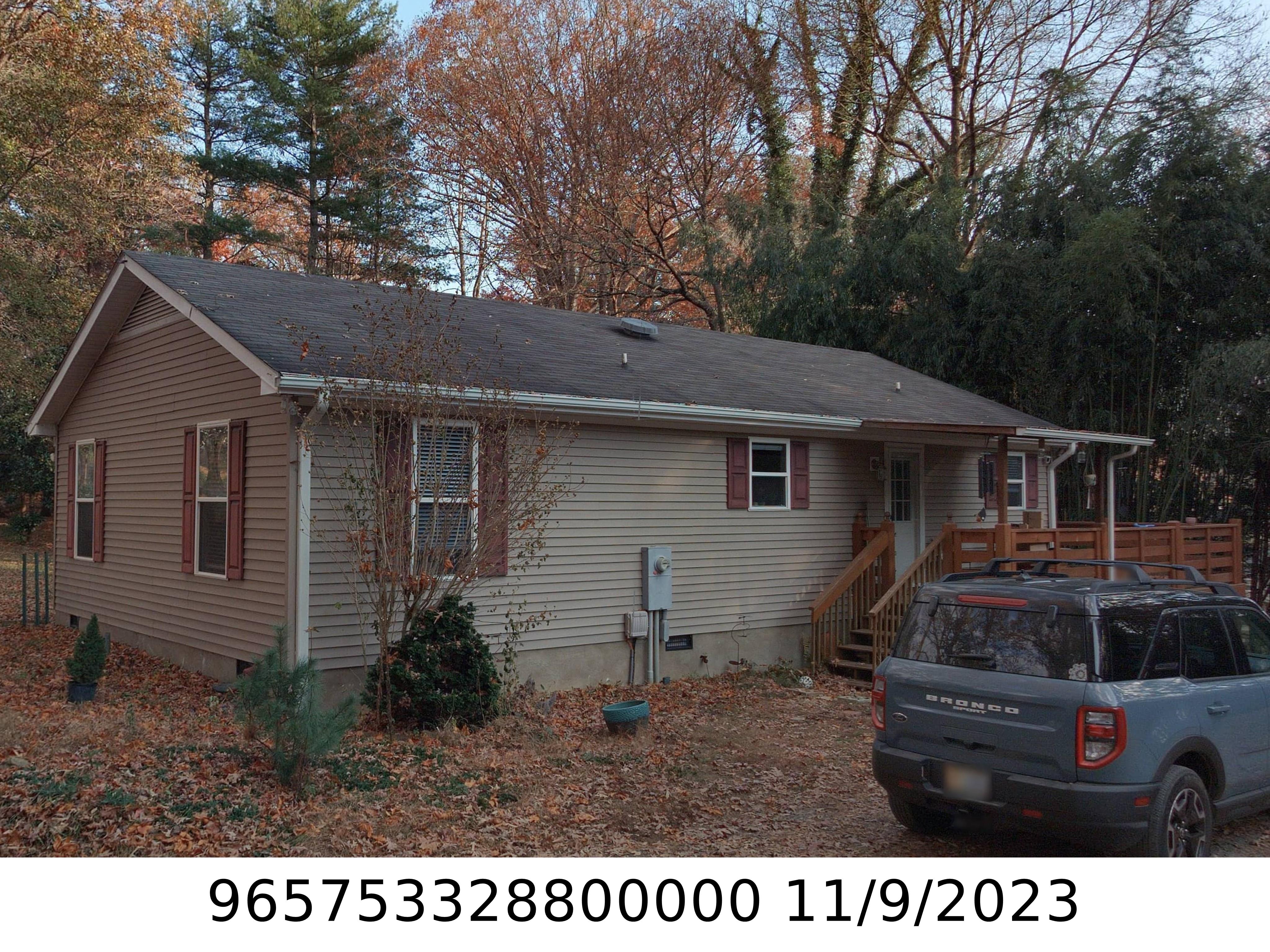 A picture of the property located at 18 WESTVIEW LN, ASHEVILLE NC 28803.