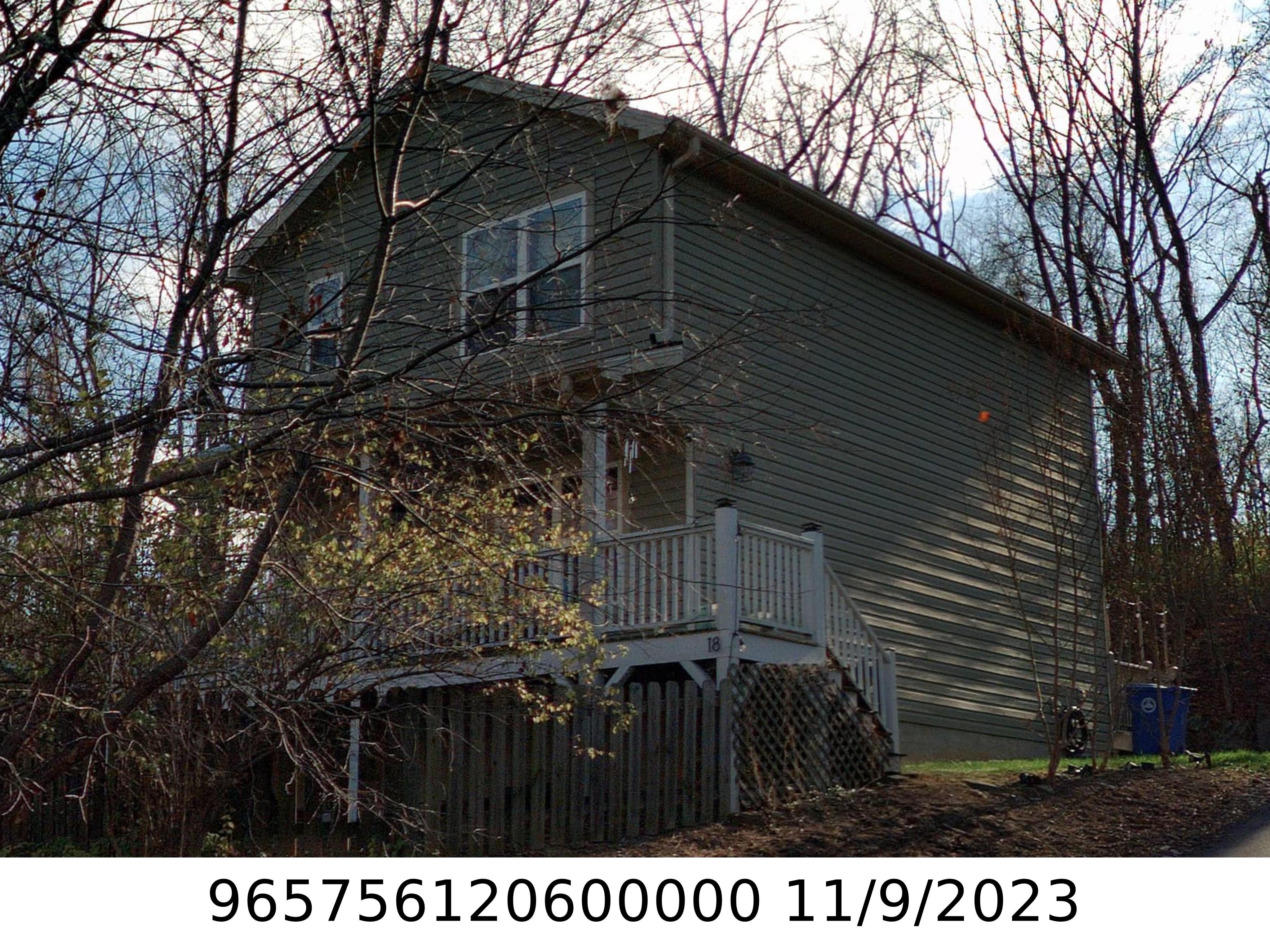 A picture of the property located at 18 OLD WEST CHAPEL RD, ASHEVILLE NC 28803.
