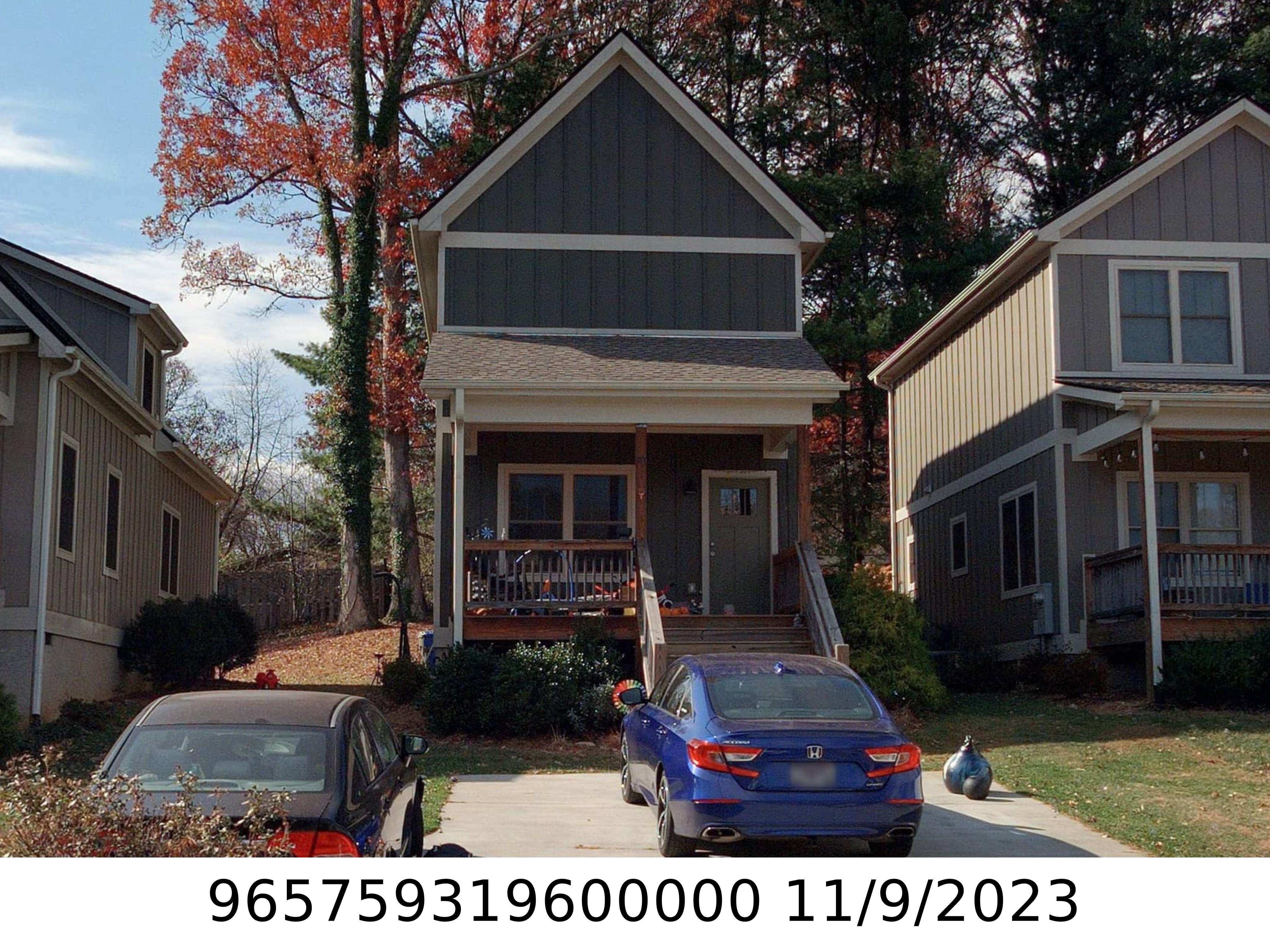 A picture of the property located at 18 CEDAR ST, ASHEVILLE NC 28803.