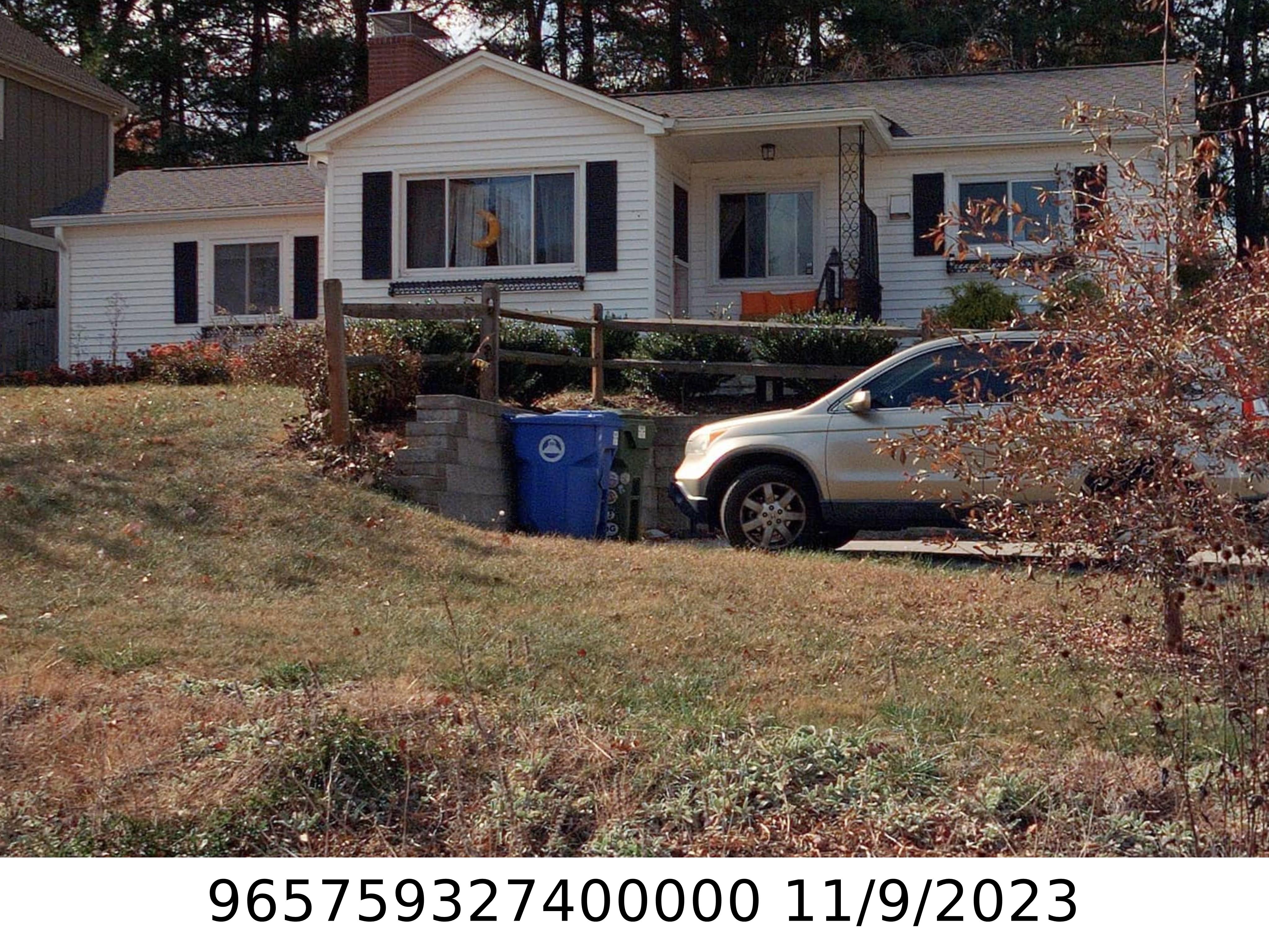 A picture of the property located at 24 CEDAR ST, ASHEVILLE NC 28803.