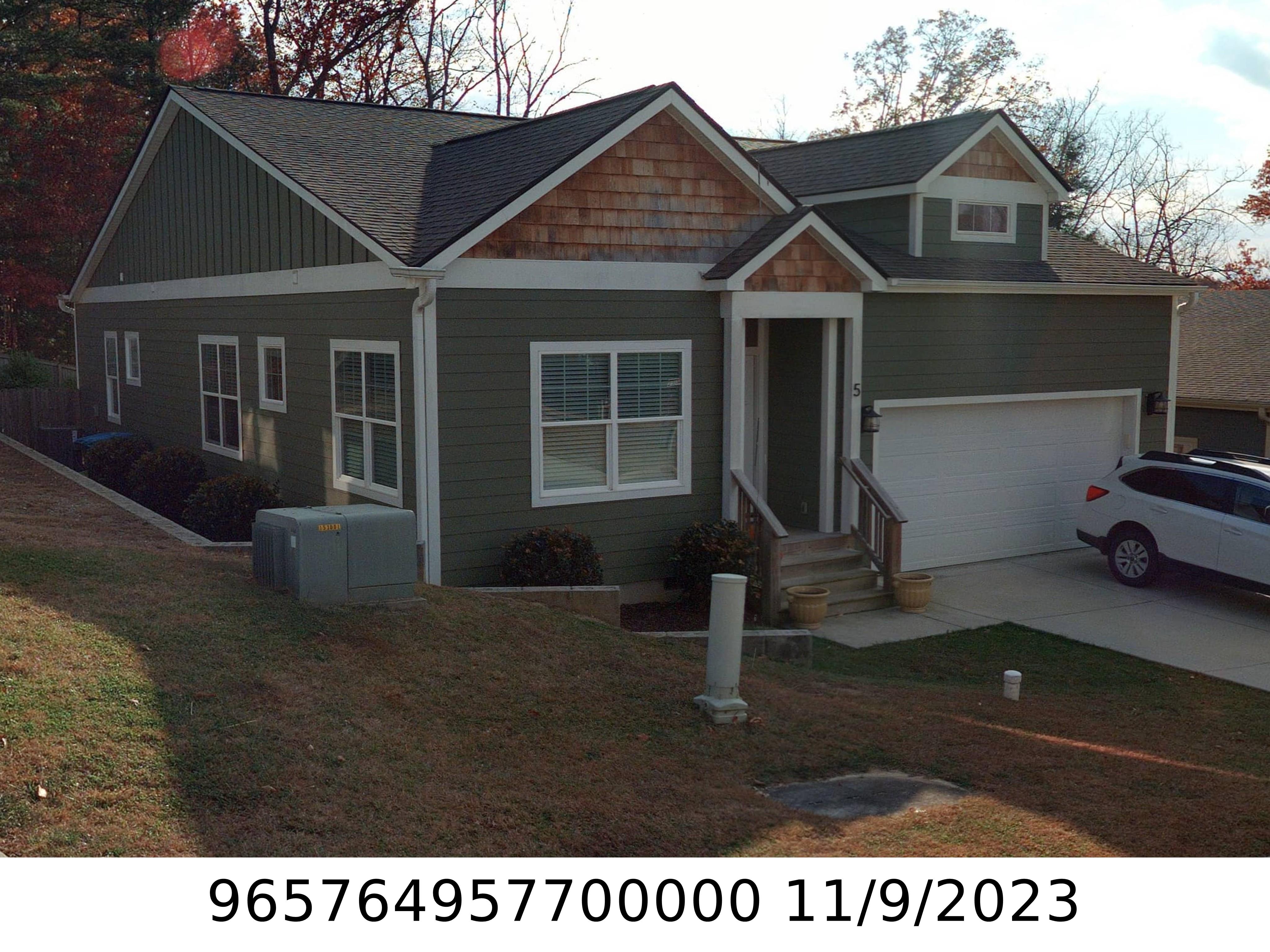 A picture of the property located at 5 MEETING ST, ASHEVILLE NC 28803.