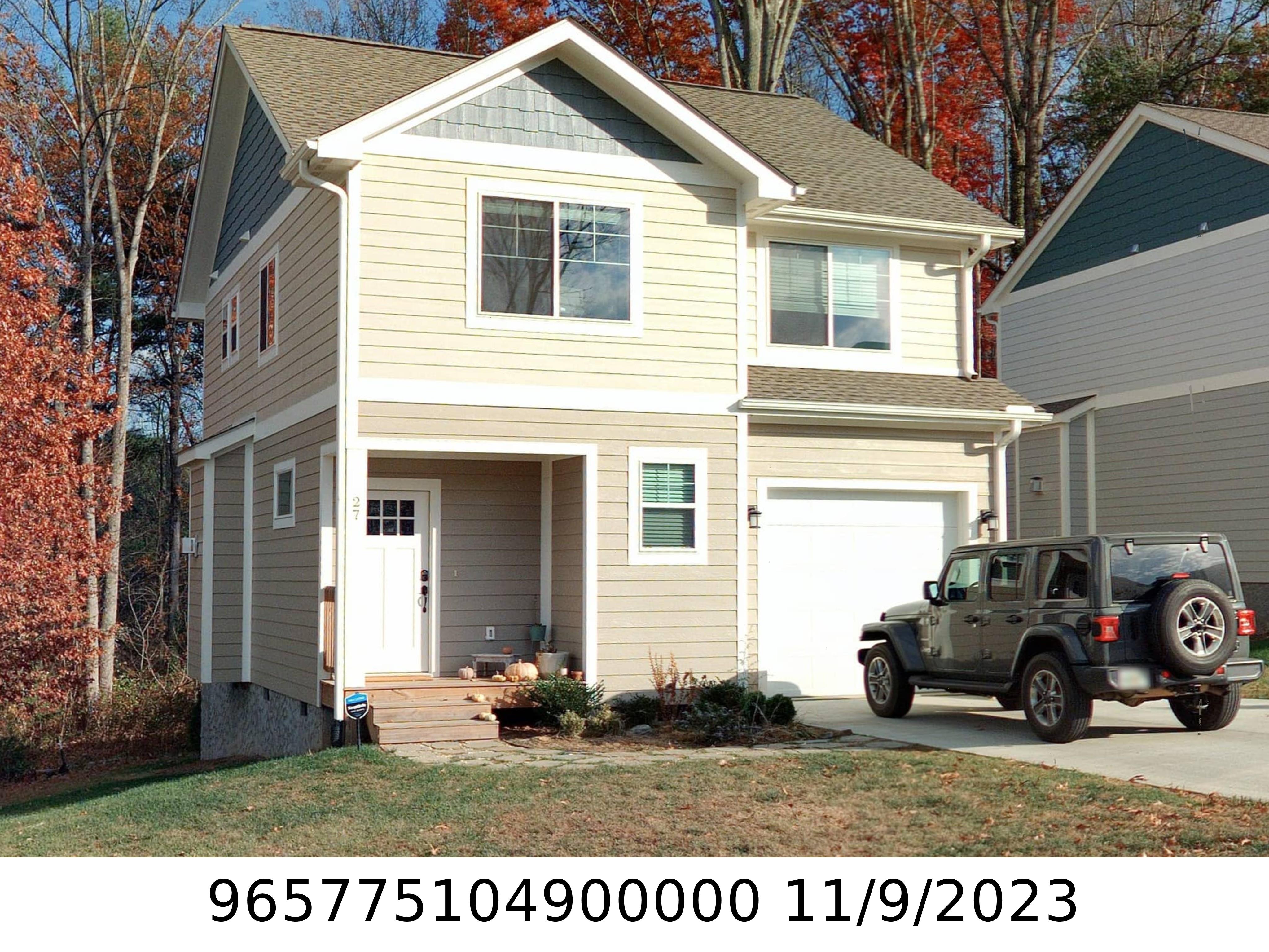 A picture of the property located at 27 LOBLOLLY LN, ASHEVILLE NC 28803.