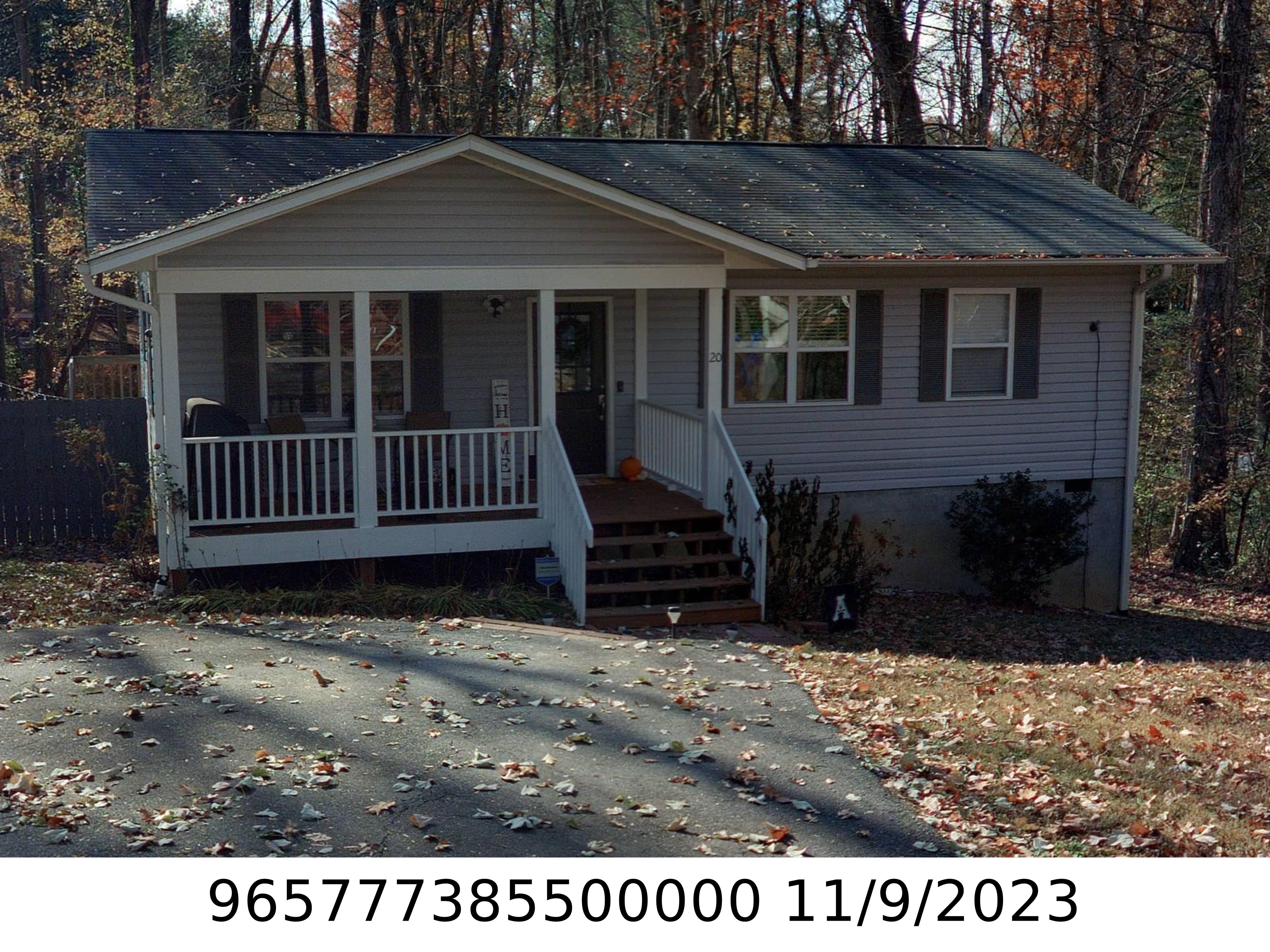 A picture of the property located at 20 MCTINDAL CIR, ASHEVILLE NC 28803.