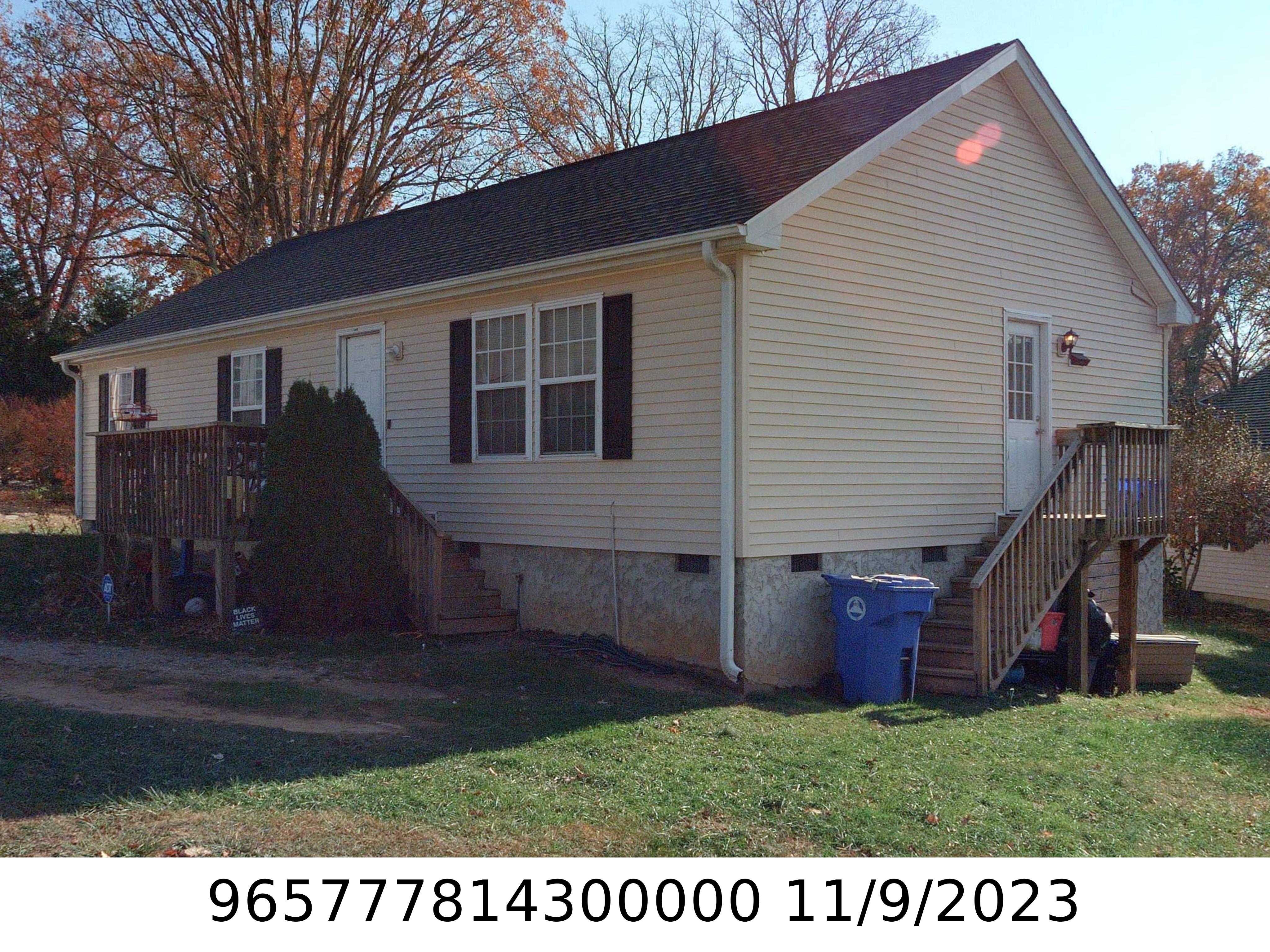 A picture of the property located at 55 BROADVIEW DR, ASHEVILLE NC 28803.