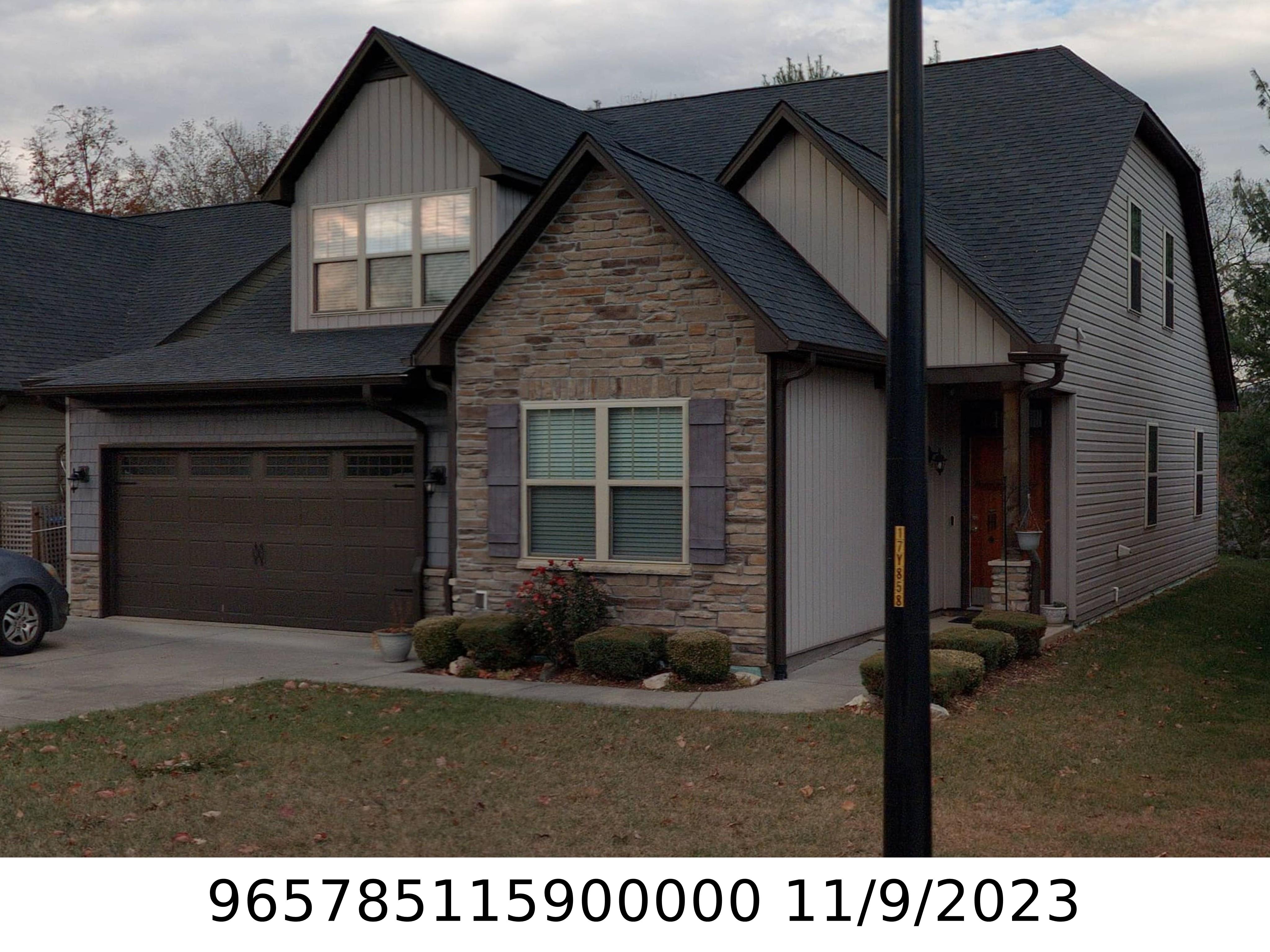 A picture of the property located at 23 ONTEORA OAKS DR, ASHEVILLE NC 28803.