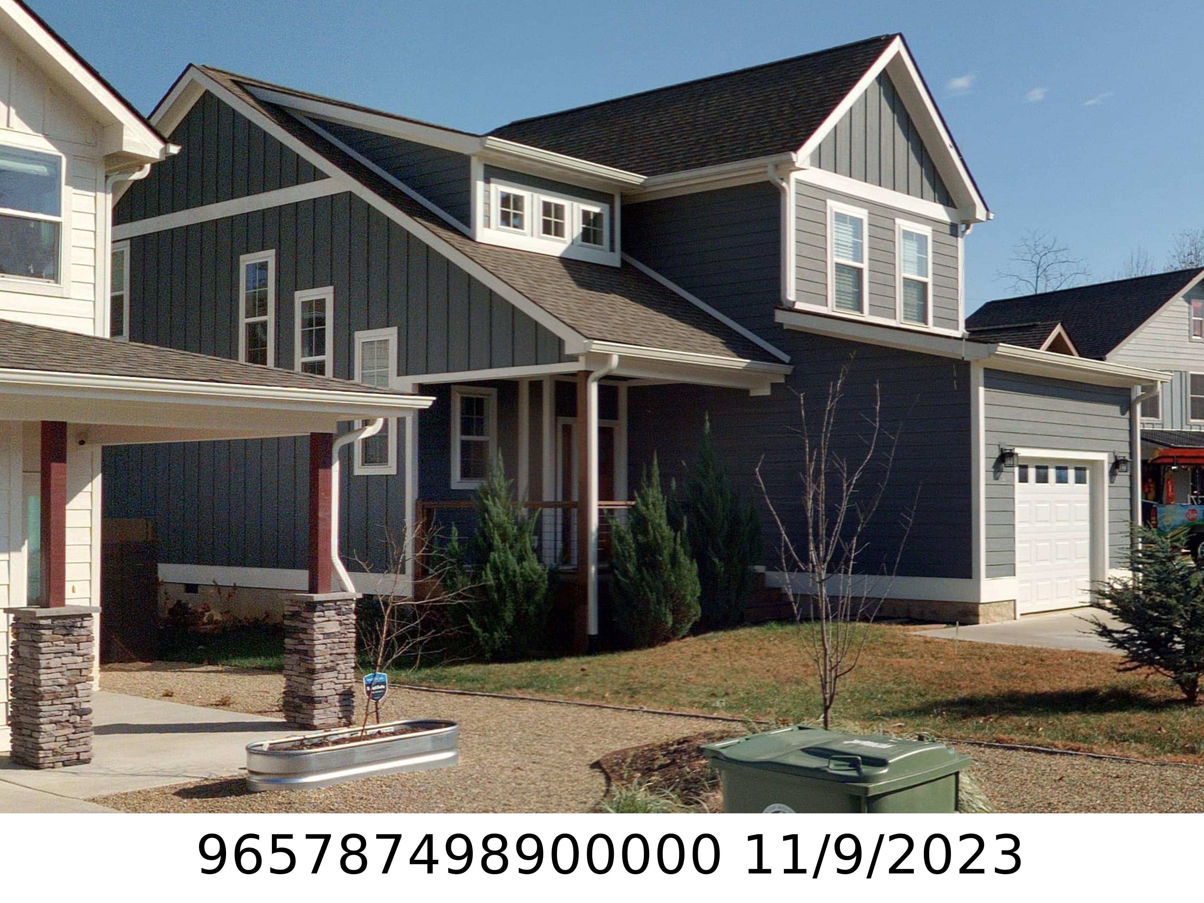 A picture of the property located at 26 ALICE CLEMENT LN, ASHEVILLE NC 28803.