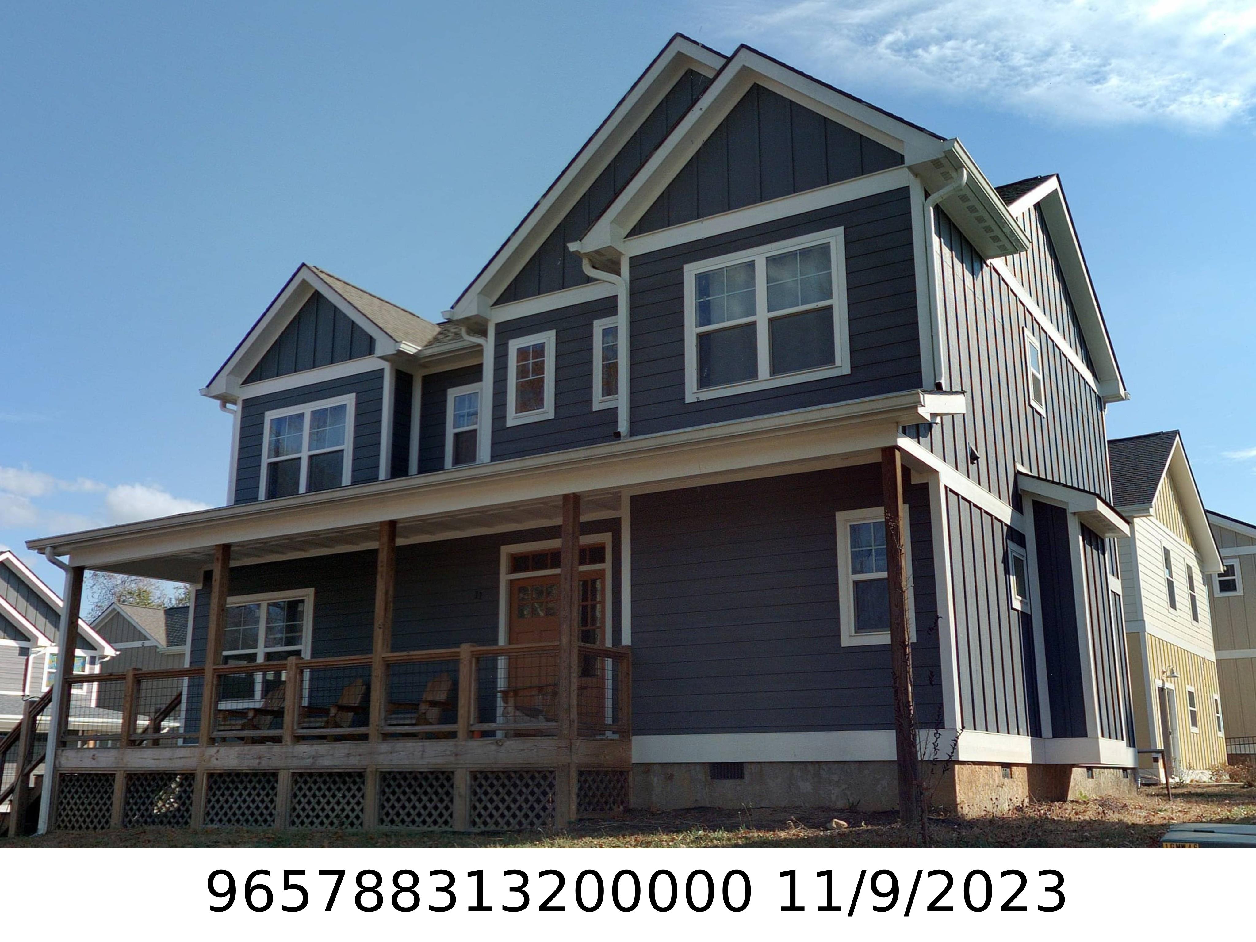 A picture of the property located at 11 ALICE CLEMENT LN, ASHEVILLE NC 28803.