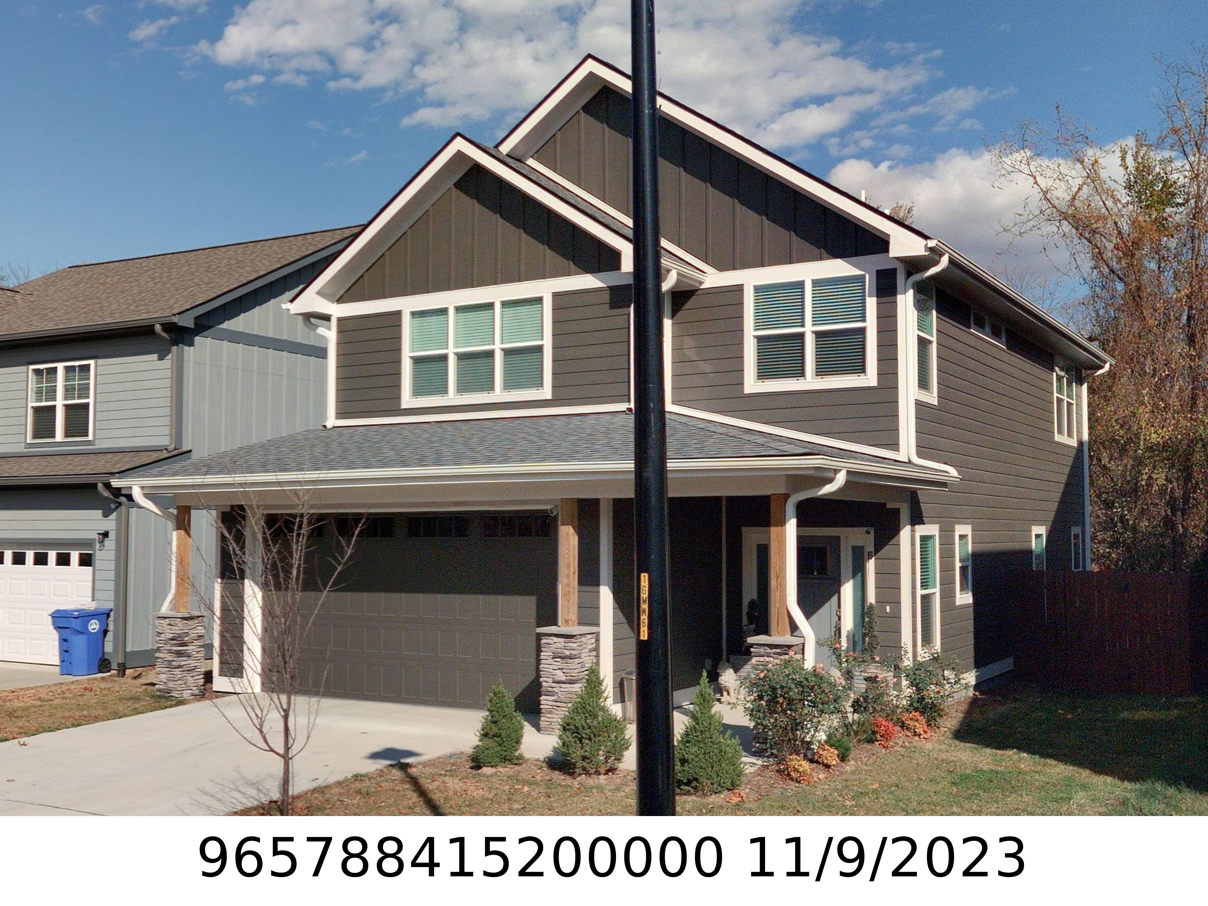 A picture of the property located at 16 ALICE CLEMENT LN, ASHEVILLE NC 28803.