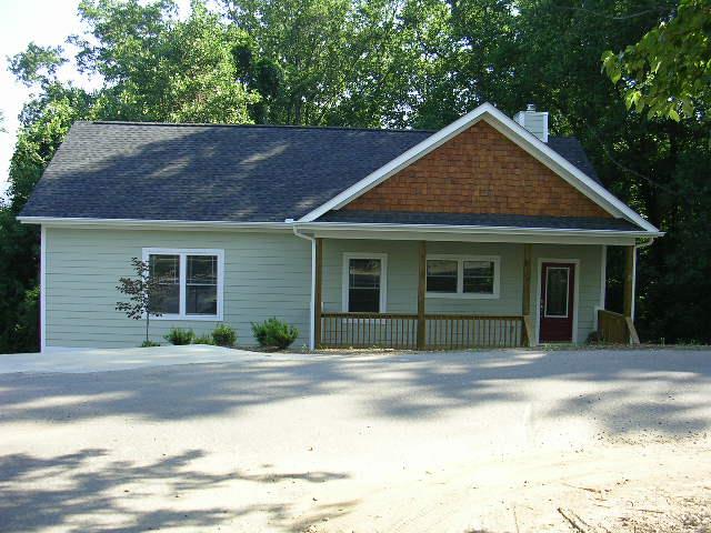 A picture of the property located at 35 WINDING RD, ASHEVILLE NC 28803.