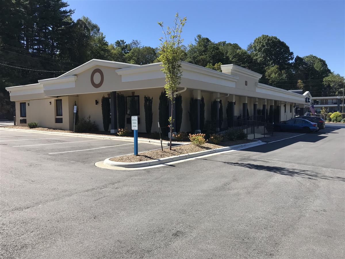 A picture of the property located at 497 TUNNEL RD # 114, ASHEVILLE NC 28805.