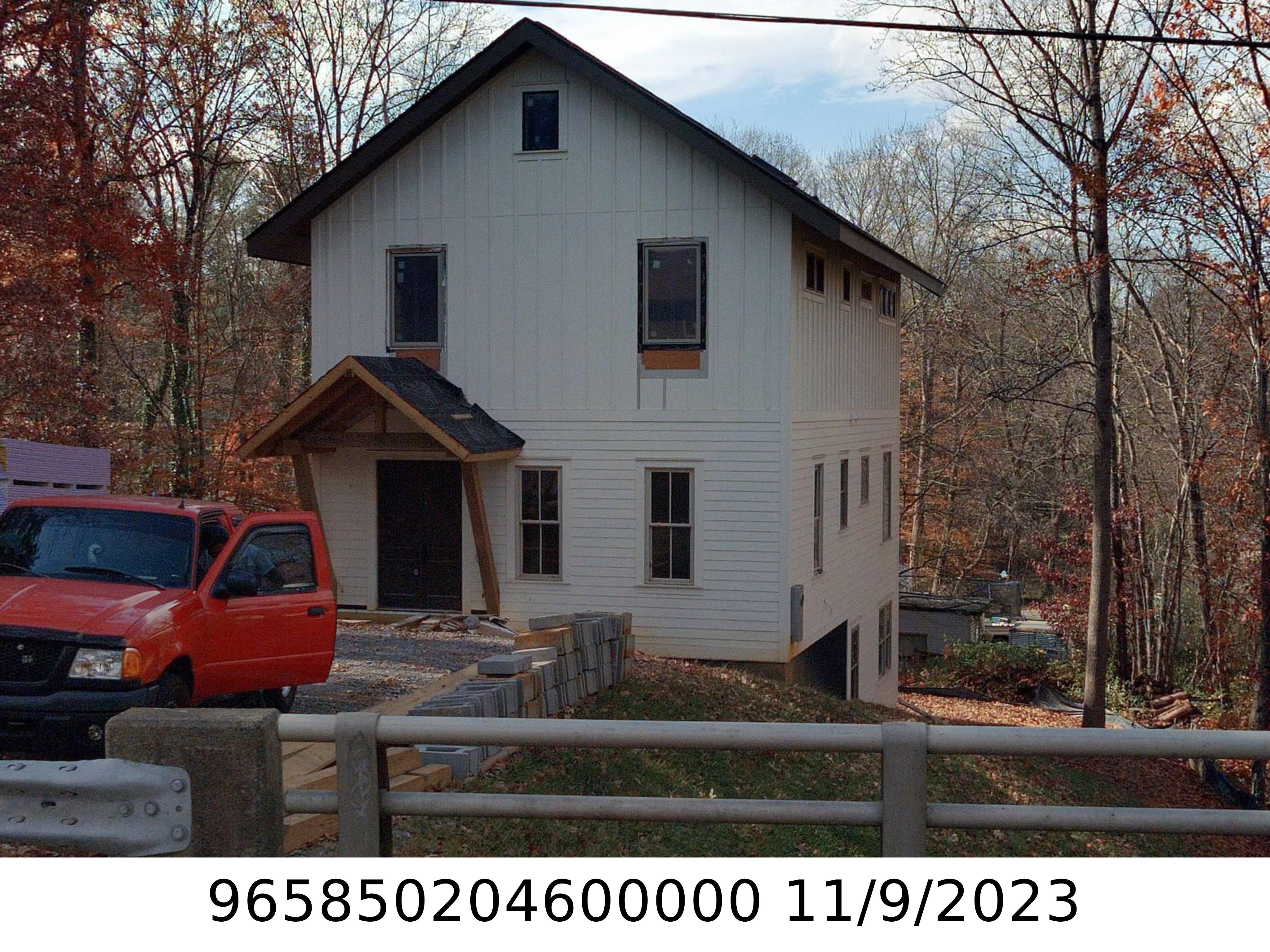 A picture of the property located at 92 CEDAR ST, ASHEVILLE NC 28803.