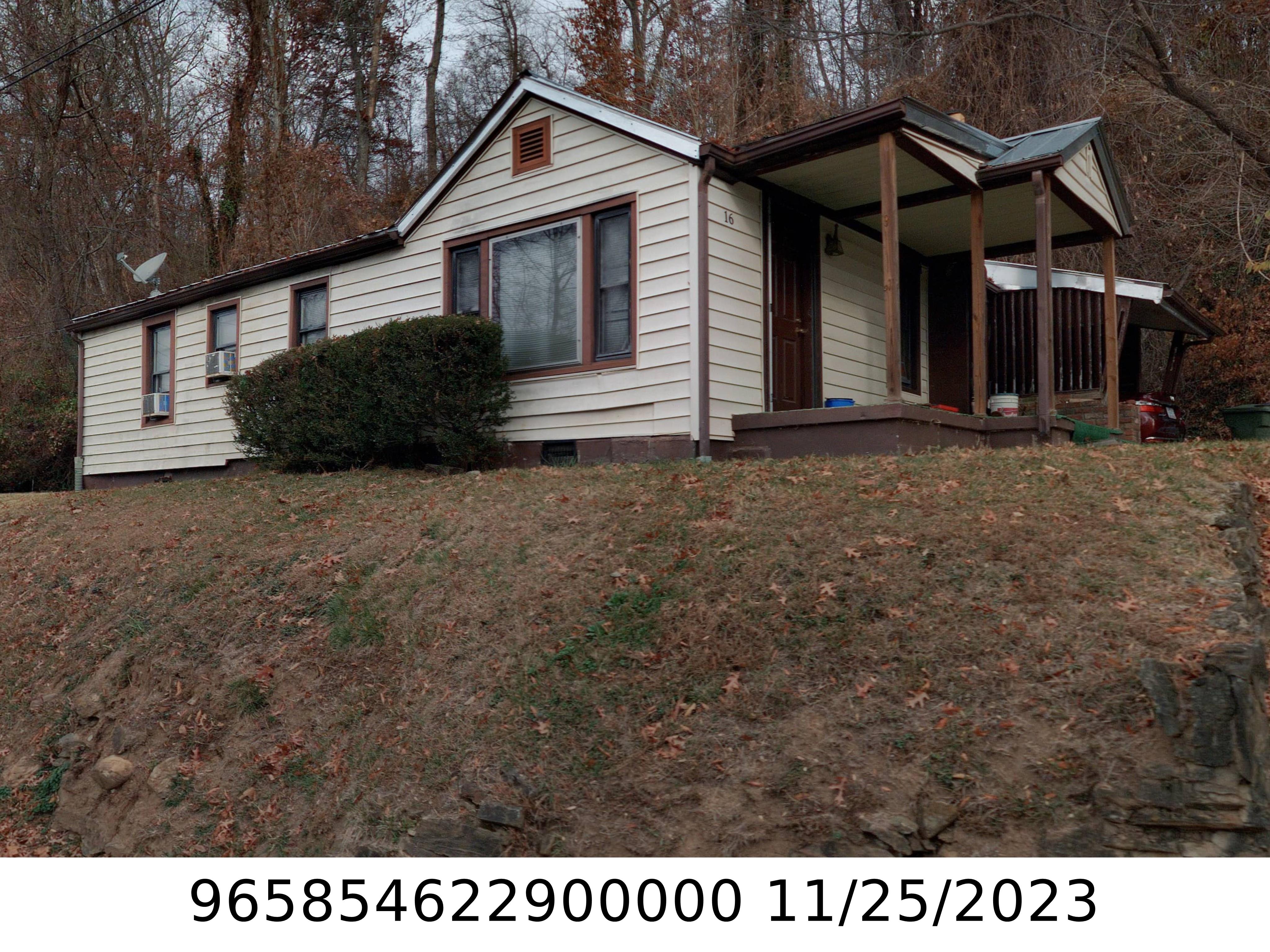 A picture of the property located at 16 GOVERNORS VIEW RD, ASHEVILLE NC 28805.