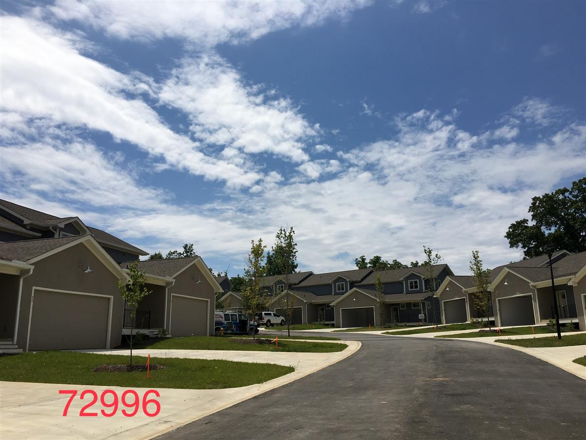 A picture of the property located at 10 THORNES LN, ASHEVILLE NC 28805.