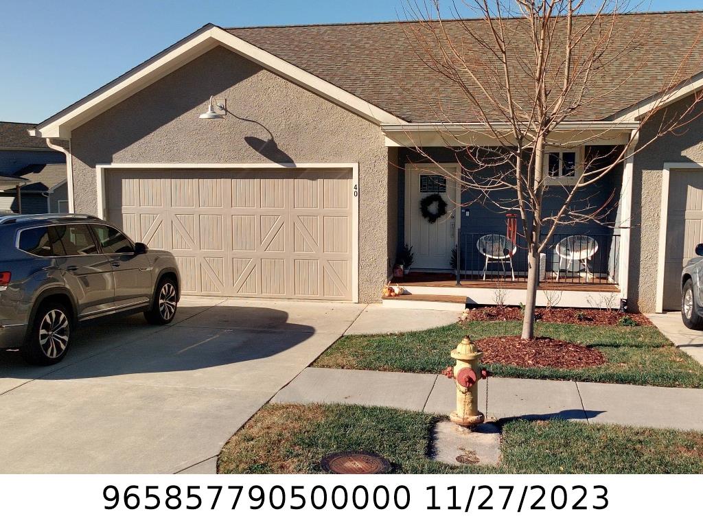 A picture of the property located at 40 DILLINGHAM RD, ASHEVILLE NC 28805.