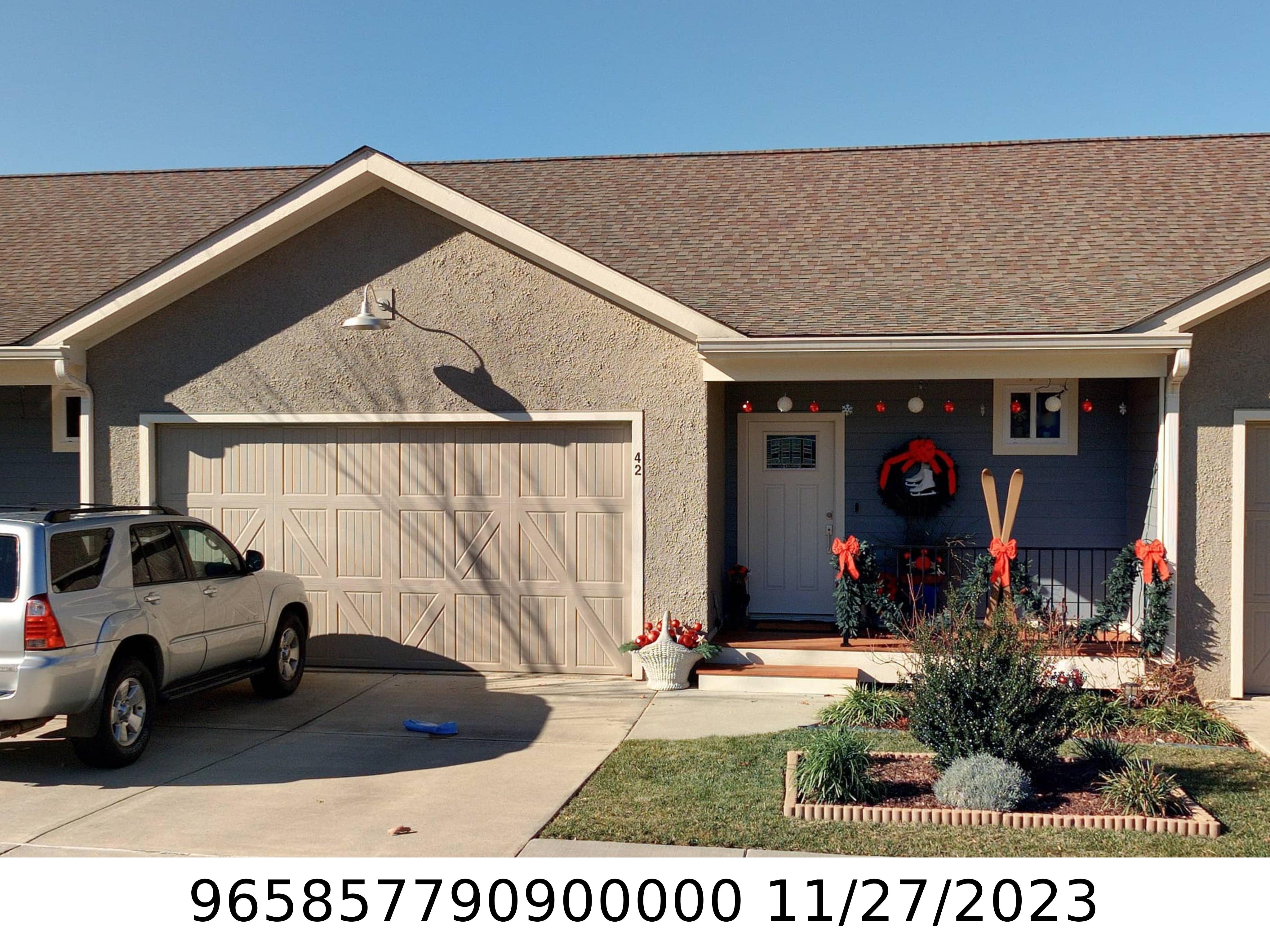 A picture of the property located at 42 DILLINGHAM RD, ASHEVILLE NC 28805.