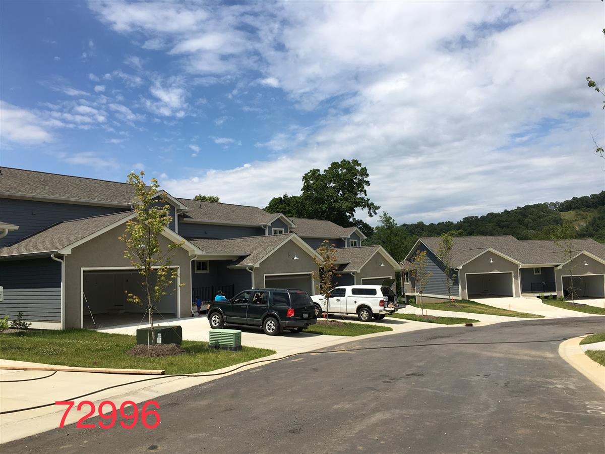 A picture of the property located at 37 THORNES LN, ASHEVILLE NC 28805.