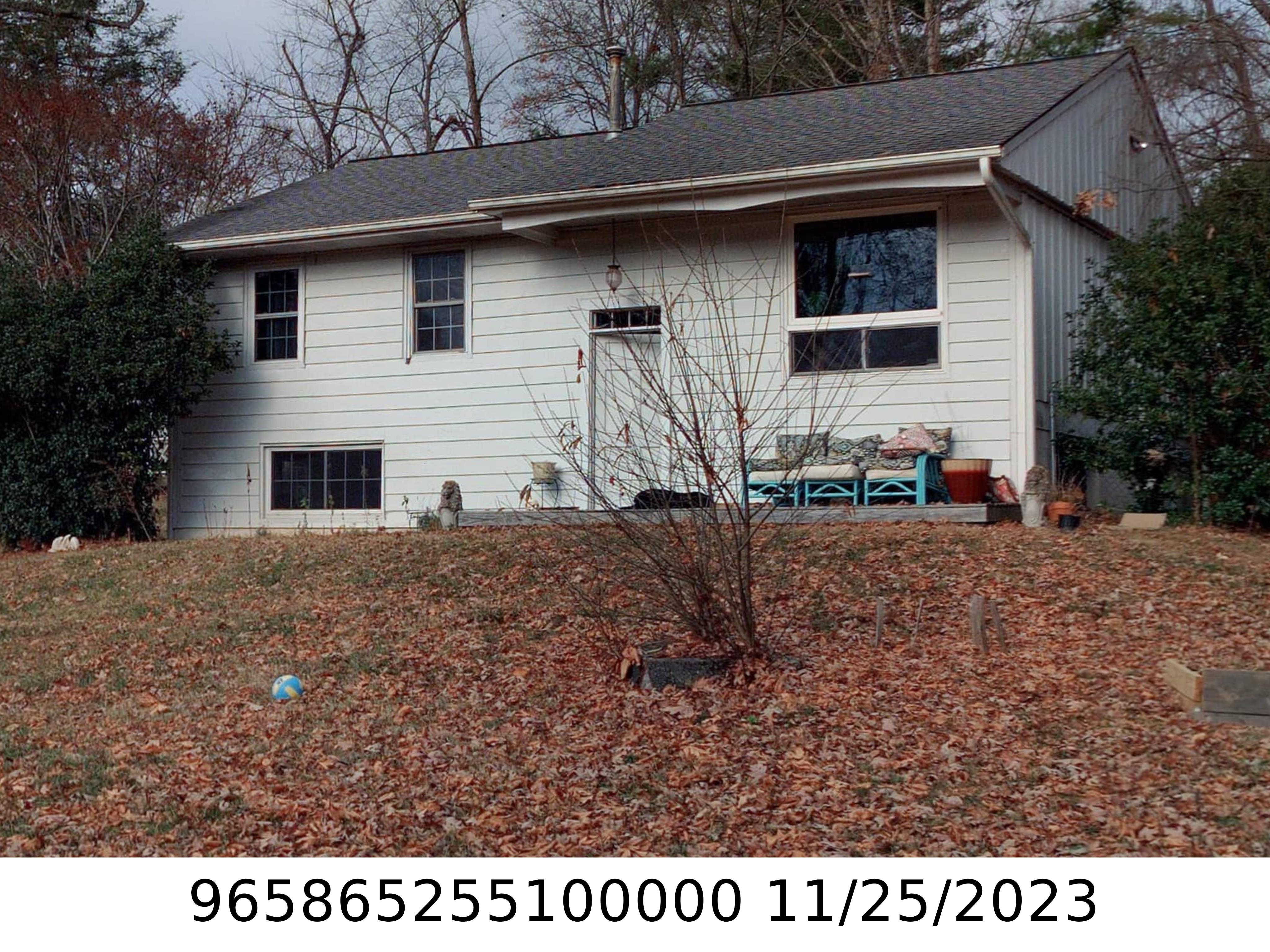 A picture of the property located at 148 GOVERNORS VIEW RD, ASHEVILLE NC 28805.