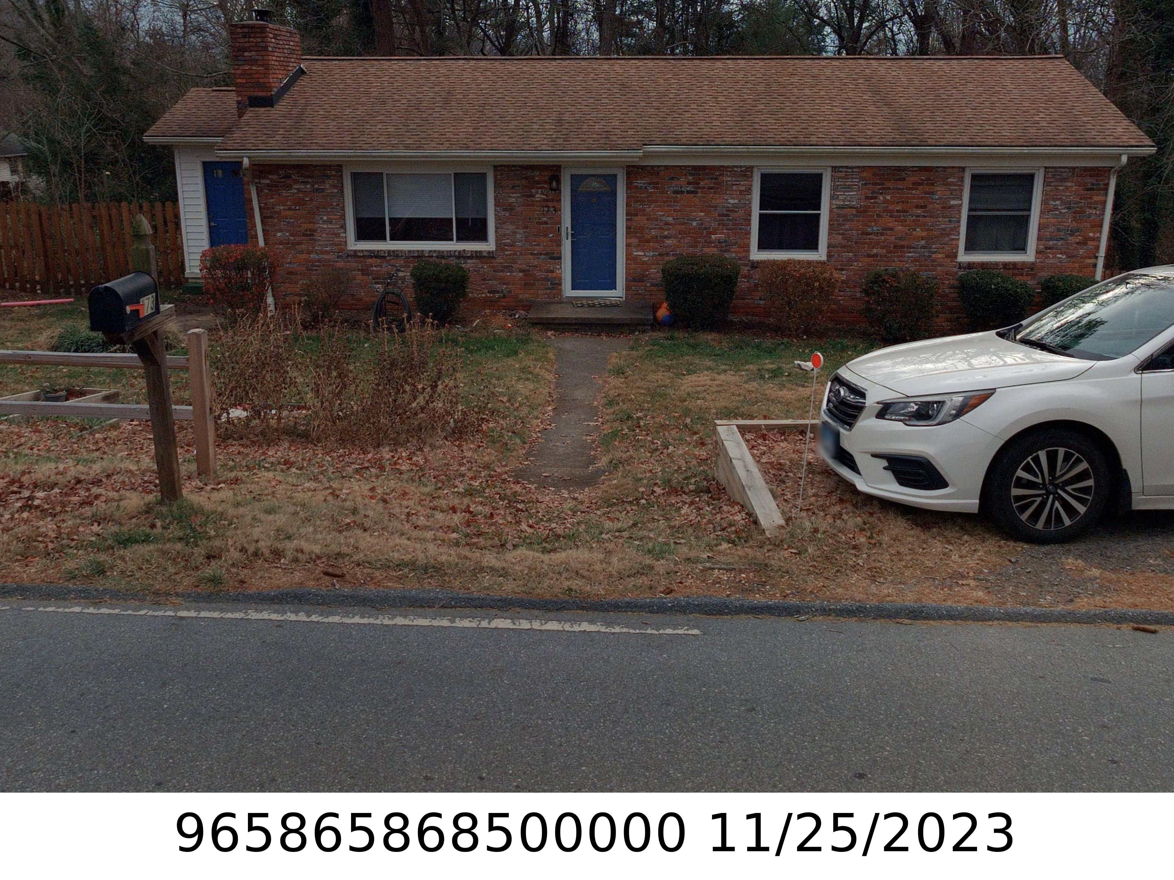 A picture of the property located at 173 GOVERNORS VIEW RD, ASHEVILLE NC 28805.
