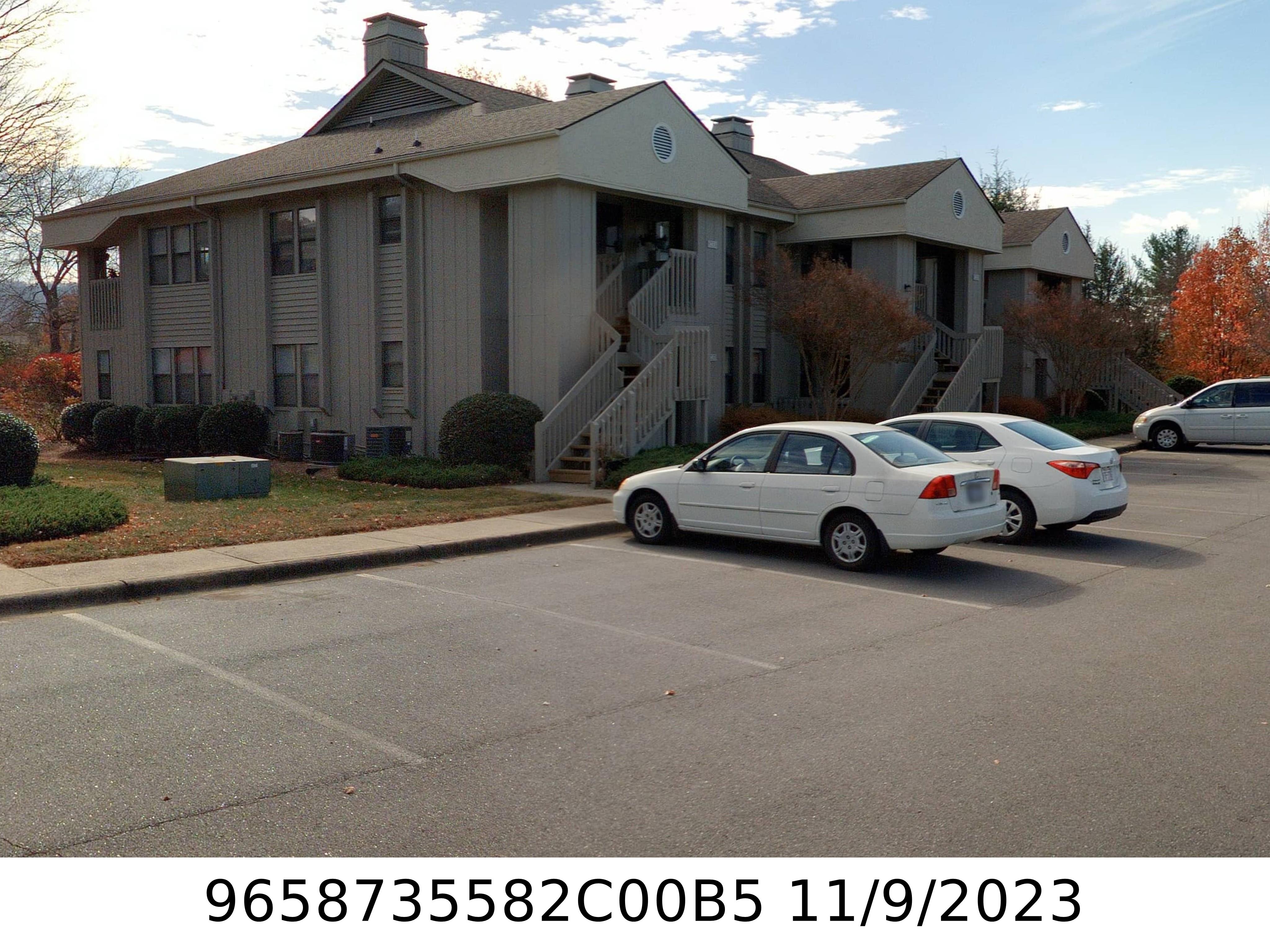 A picture of the property located at 205 ABBEY CIR, ASHEVILLE NC 28805.